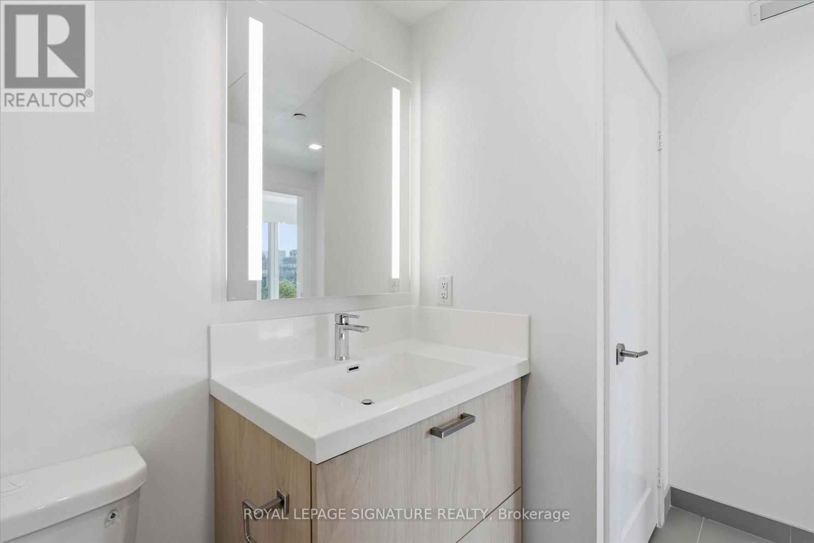 917 - 50 Mccaul Street, Toronto, Ontario  M5T 1V9 - Photo 18 - C13501428
