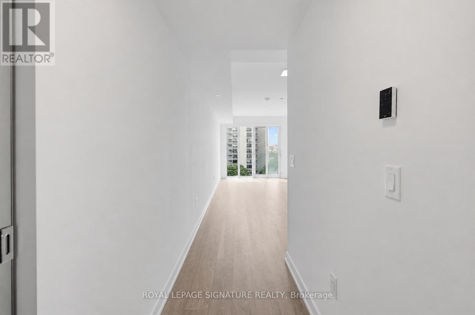 917 - 50 Mccaul Street, Toronto, Ontario  M5T 1V9 - Photo 3 - C13501428