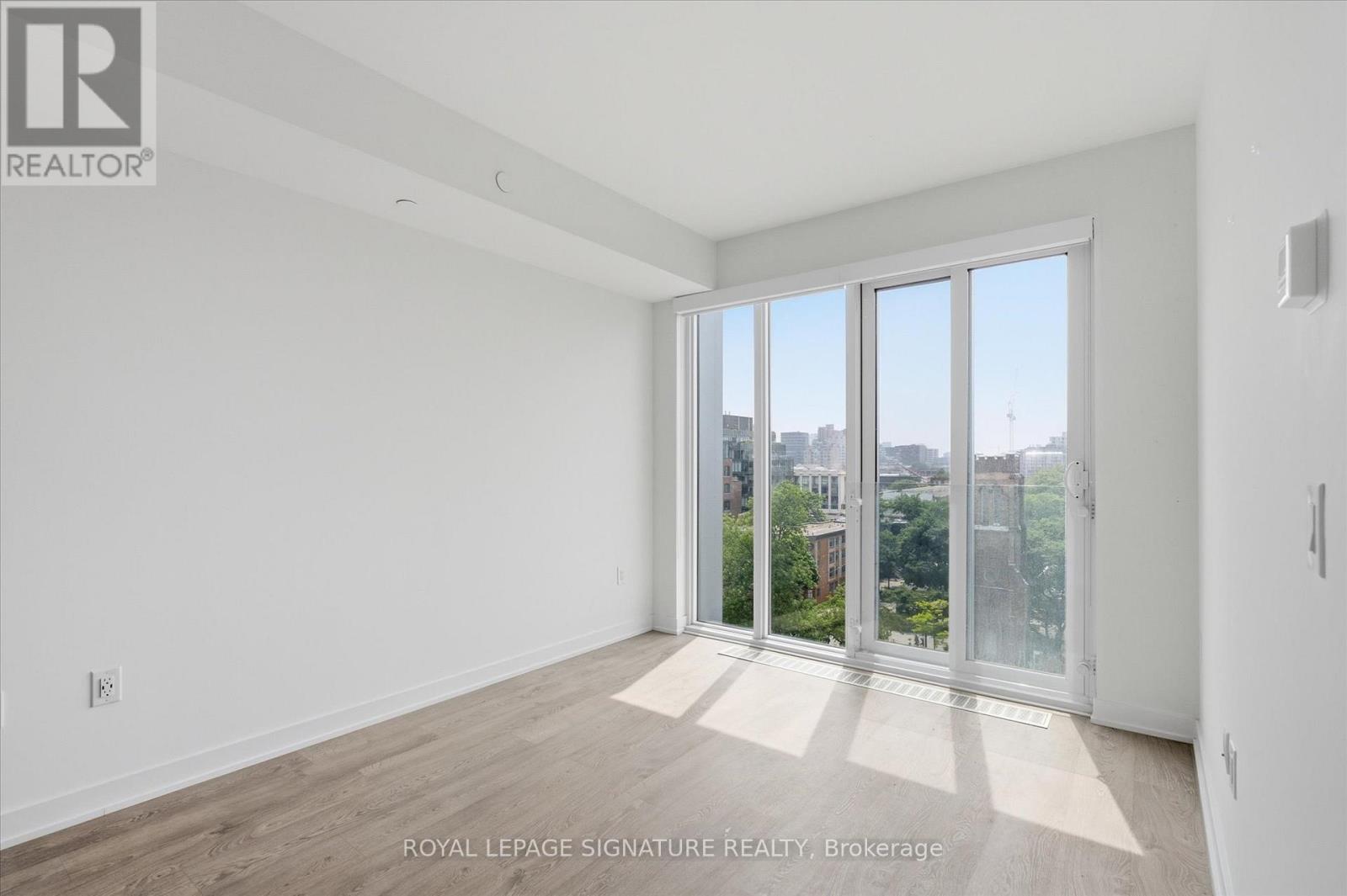 917 - 50 Mccaul Street, Toronto, Ontario  M5T 1V9 - Photo 9 - C13501428