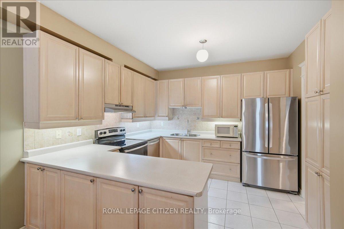36 - 255 Shaftsbury Avenue, Richmond Hill, Ontario  L4C 0L9 - Photo 24 - N13501422