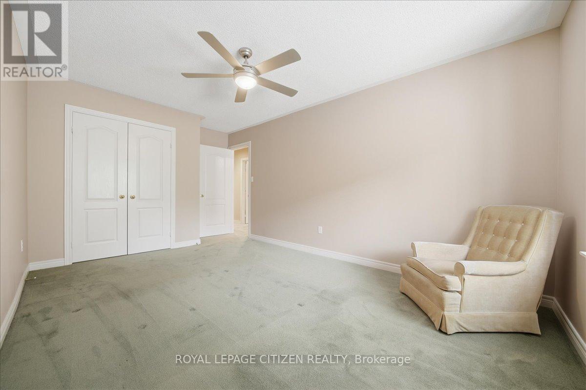 36 - 255 Shaftsbury Avenue, Richmond Hill, Ontario  L4C 0L9 - Photo 36 - N13501422