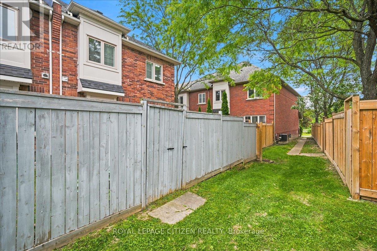 36 - 255 Shaftsbury Avenue, Richmond Hill, Ontario  L4C 0L9 - Photo 44 - N13501422