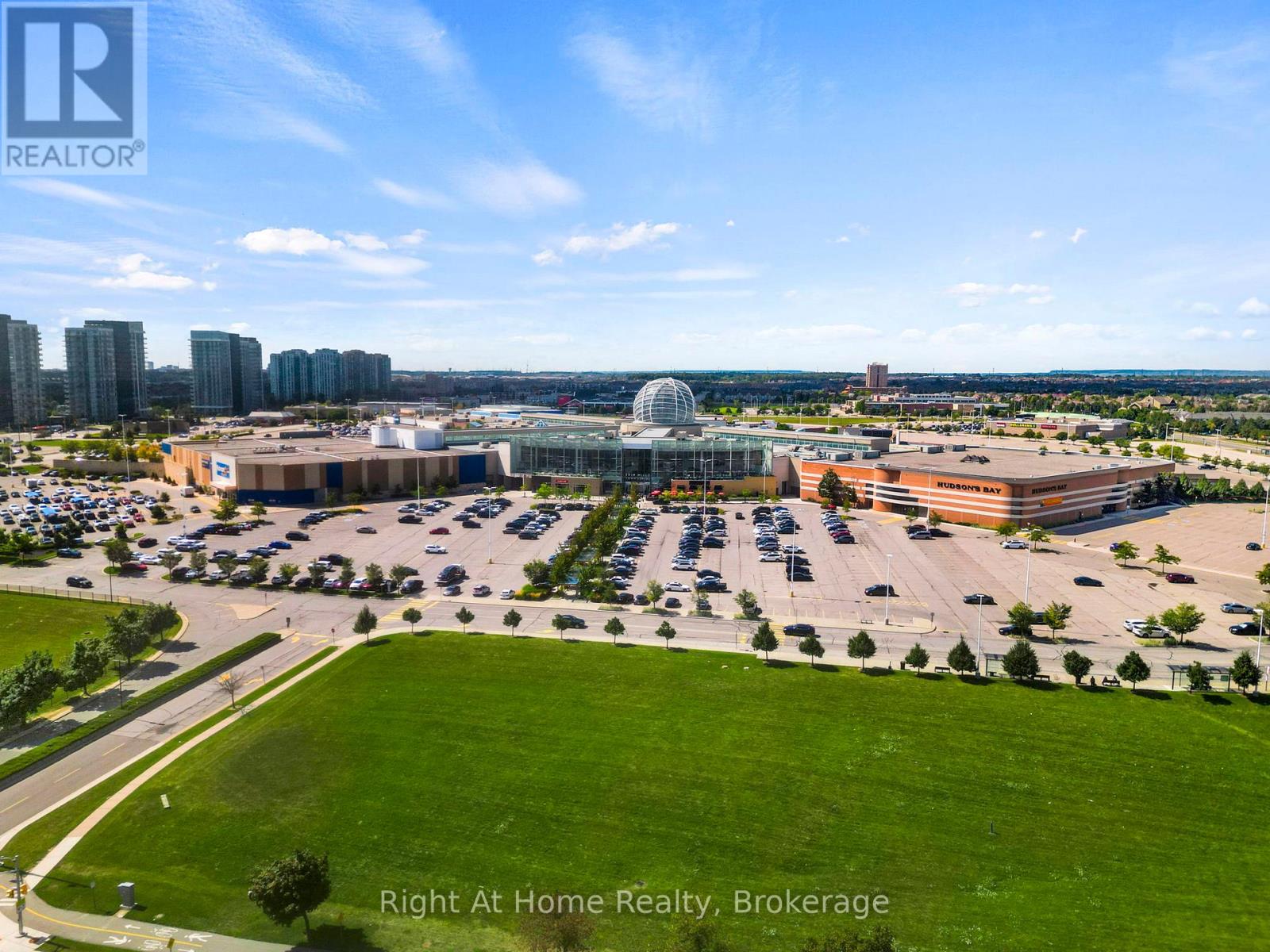 1611 - 2545 Erin Centre Boulevard, Mississauga, Ontario  L5M 6Z9 - Photo 2 - W13501562