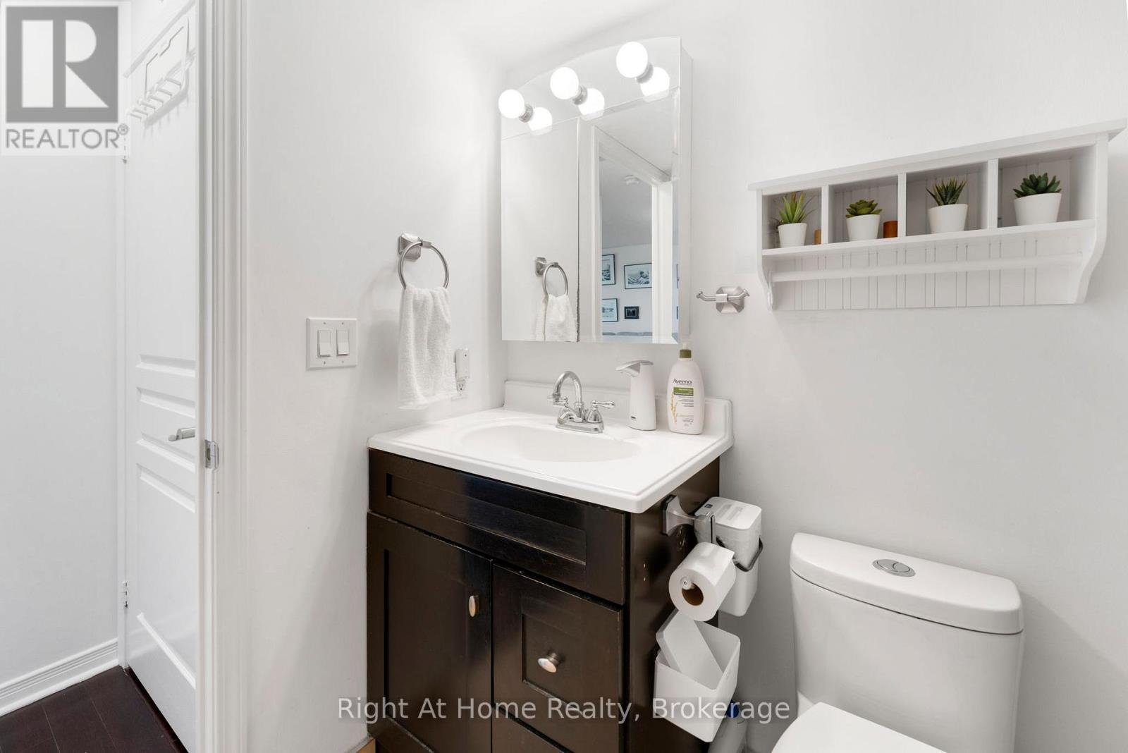 1611 - 2545 Erin Centre Boulevard, Mississauga, Ontario  L5M 6Z9 - Photo 32 - W13501562