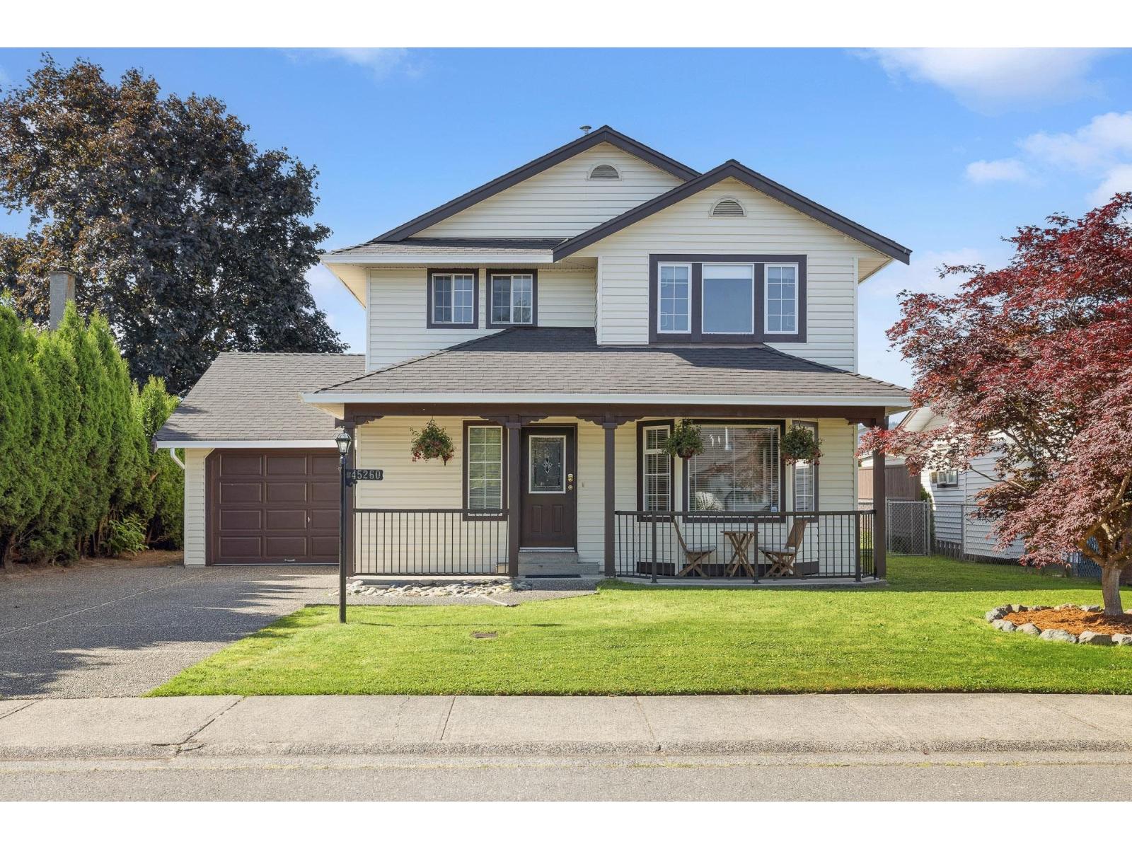 45260 Bluejay Avenue, Sardis West Vedder, Chilliwack, British Columbia  V2R 2V2 - Photo 1 - R3131615