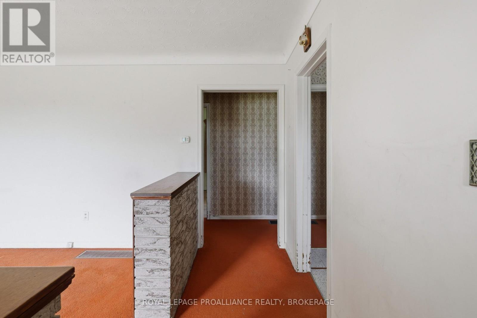 15 Park Crescent, Loyalist, Ontario K7N 1L7 - Photo 3 - X13501660