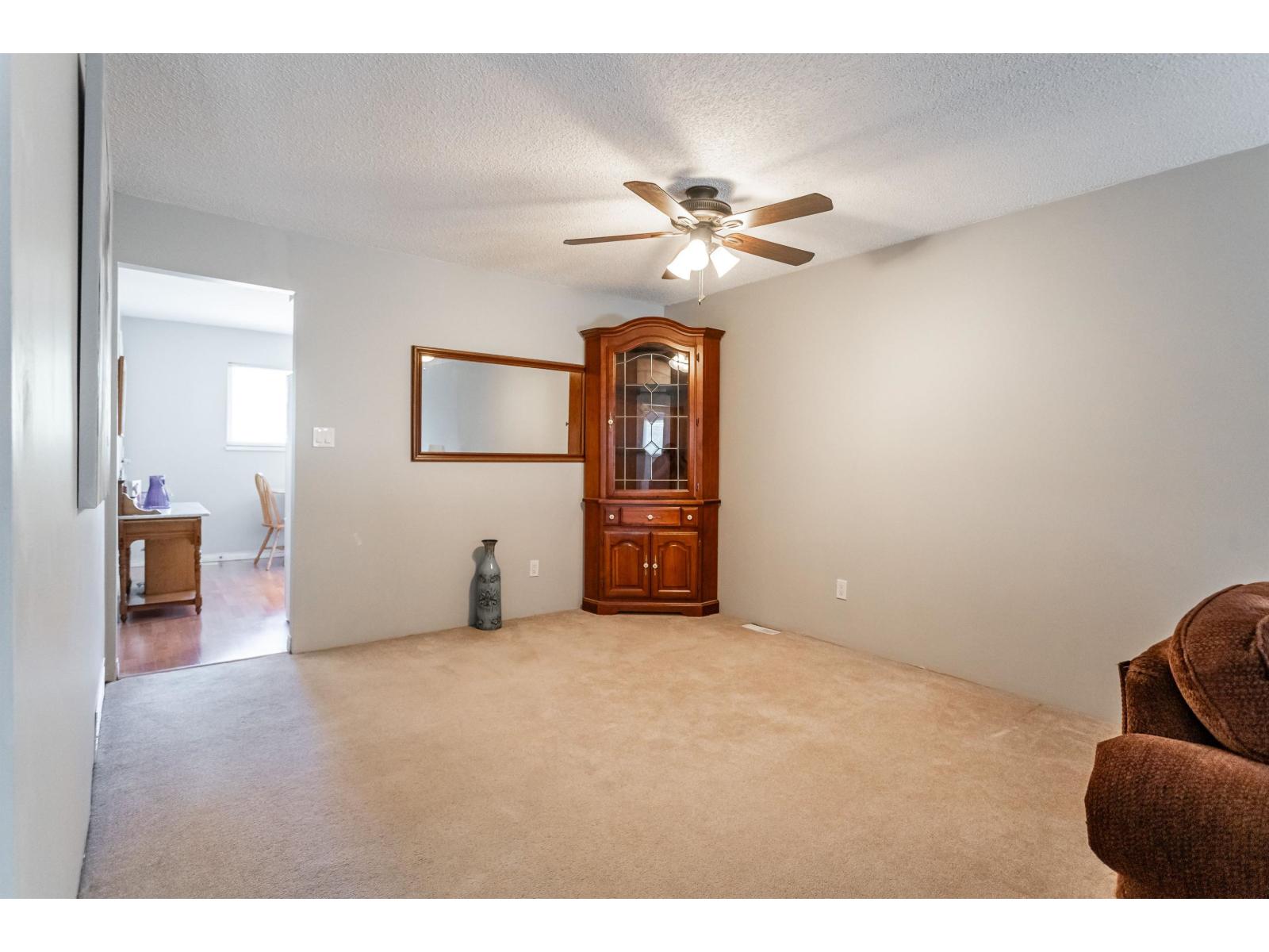2253 Willoughby Way, Langley, British Columbia  V2Y 1B8 - Photo 6 - R3140761