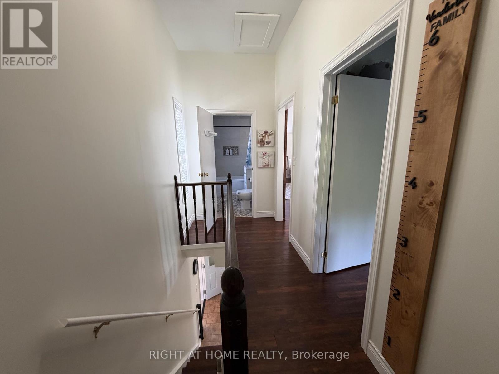 92 Main Street N, Halton Hills, Ontario  L7G 3E4 - Photo 16 - W13501456