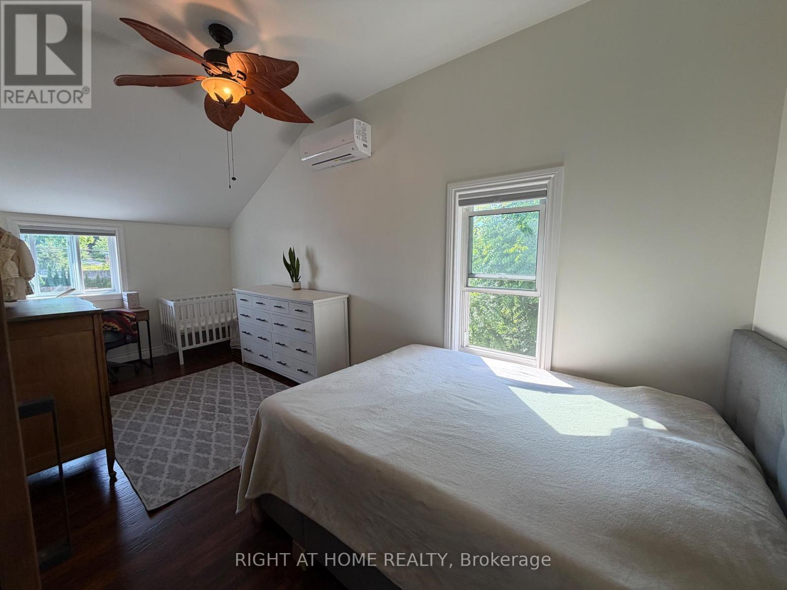 92 Main Street N, Halton Hills, Ontario  L7G 3E4 - Photo 21 - W13501456
