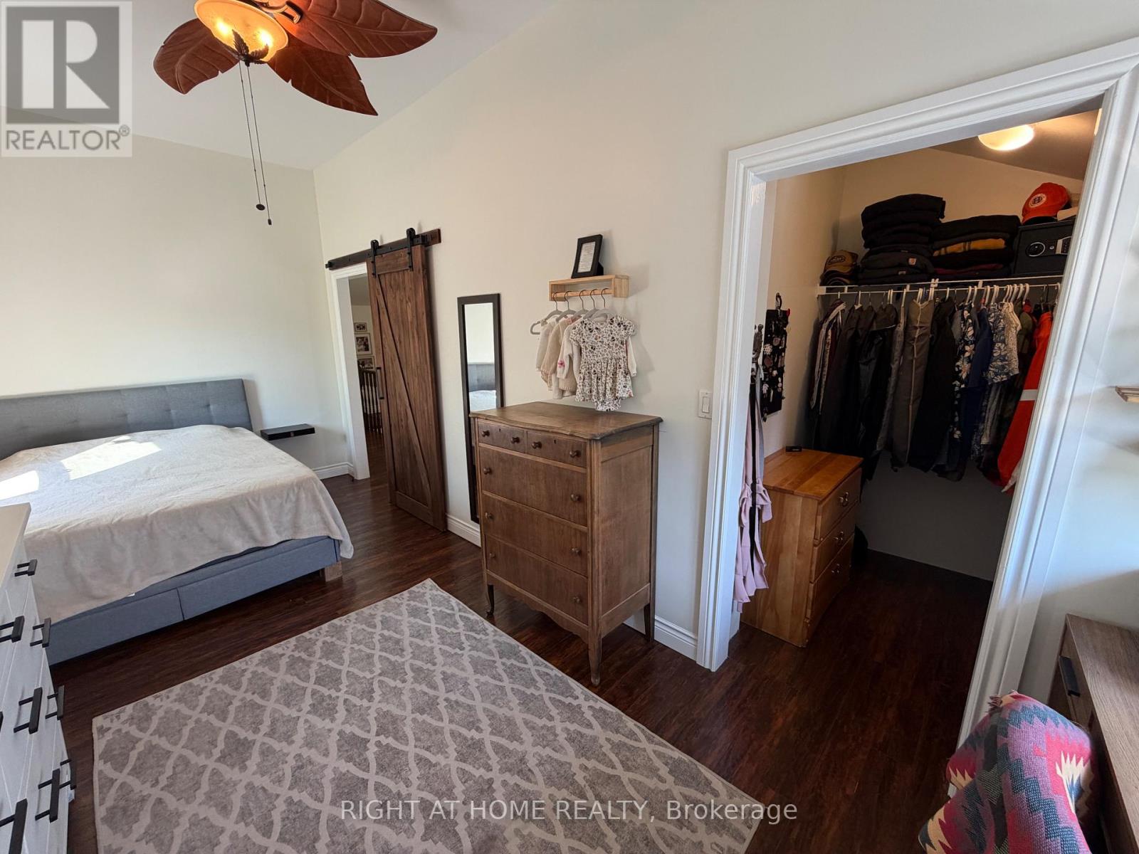 92 Main Street N, Halton Hills, Ontario  L7G 3E4 - Photo 23 - W13501456