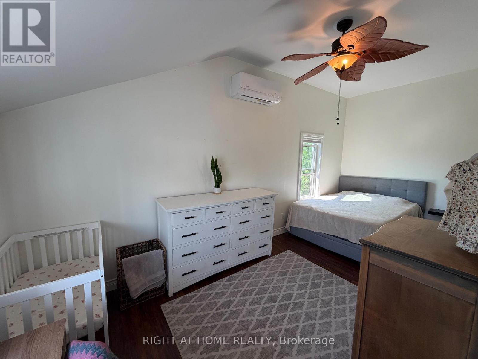 92 Main Street N, Halton Hills, Ontario  L7G 3E4 - Photo 24 - W13501456