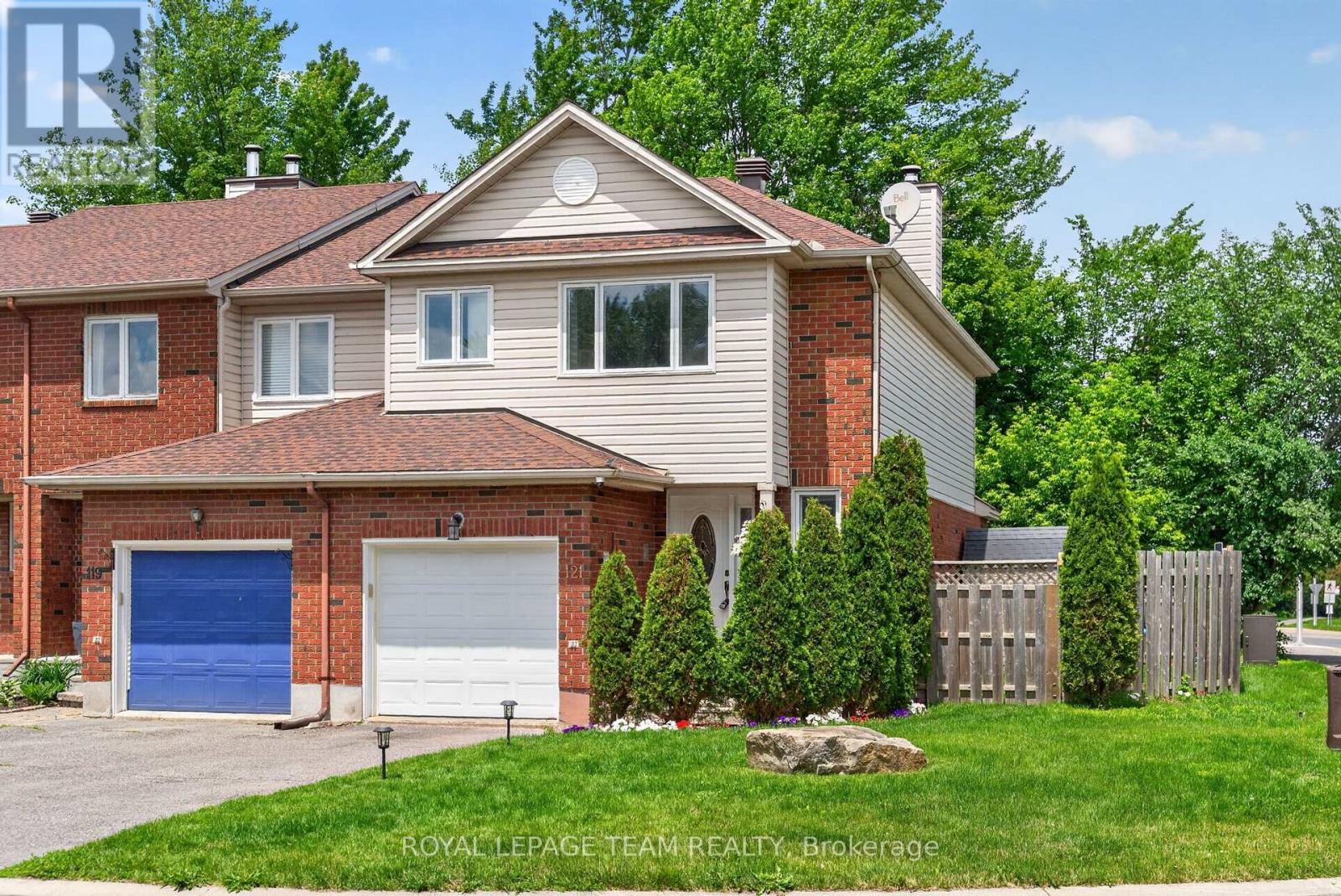 121 CEDAROCK DRIVE, Ottawa, Ontario
