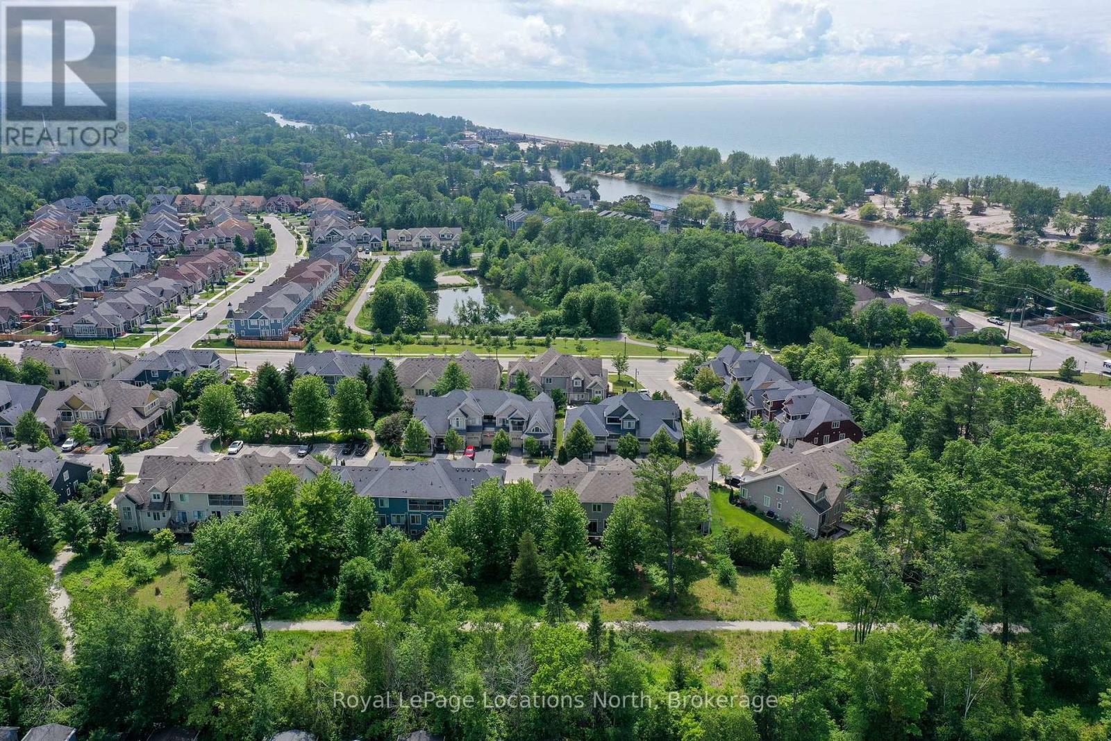 29 Savannah Crescent, Wasaga Beach, Ontario  L9Z 0E7 - Photo 5 - S13501604