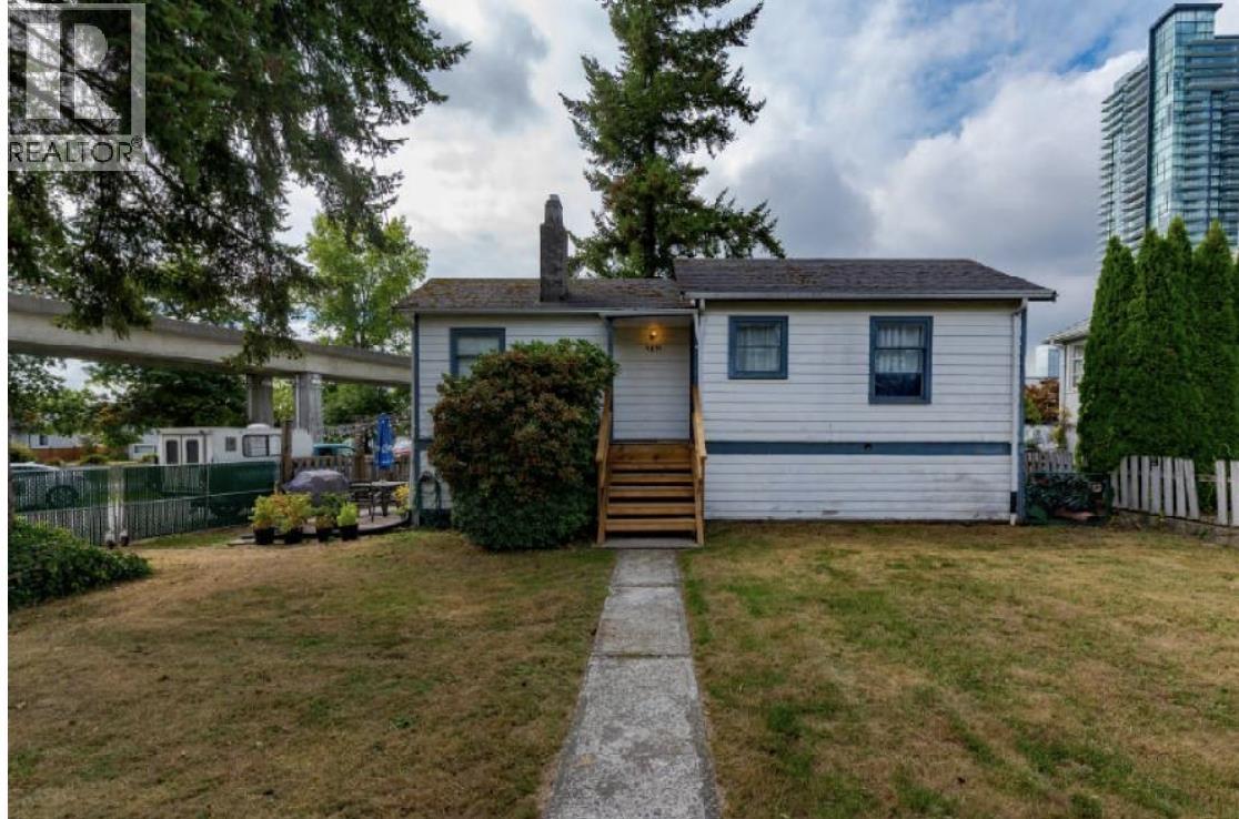 6891 BURLINGTON AVENUE, Burnaby, British Columbia