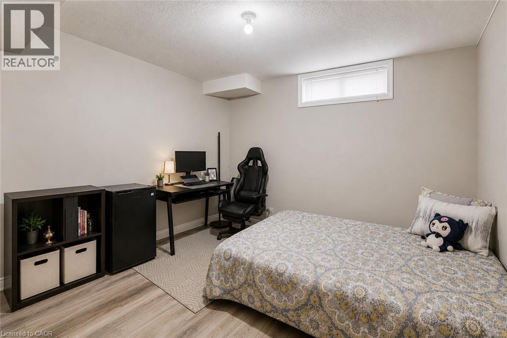 913 Copper Leaf Crescent, Kitchener, Ontario  N2E 3W1 - Photo 31 - 40843853