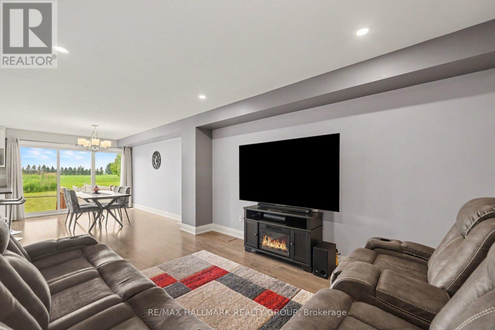 307 Belfort Street, Russell, Ontario  K0A 1W0 - Photo 8 - X13495670