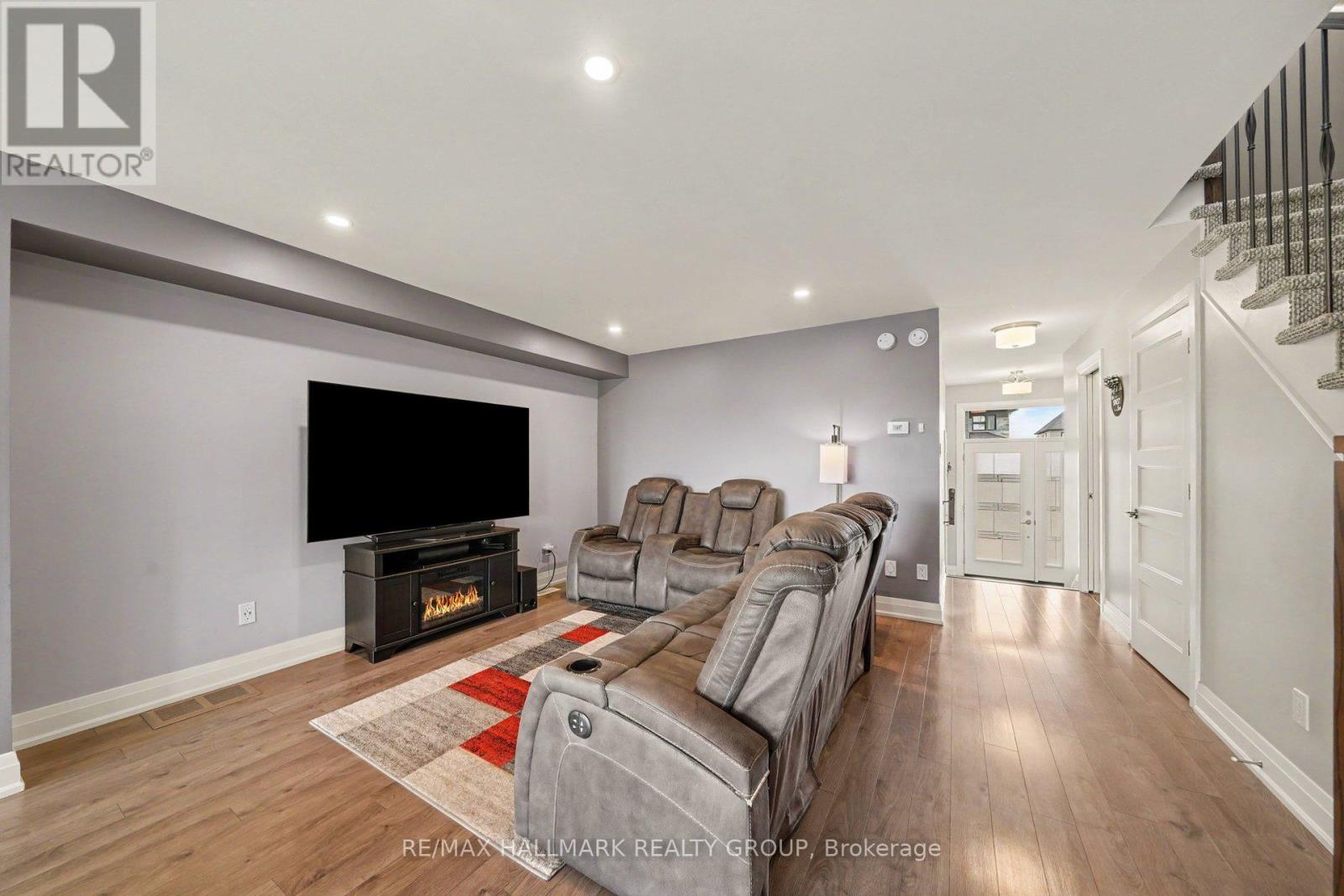 307 Belfort Street, Russell, Ontario  K0A 1W0 - Photo 6 - X13495670