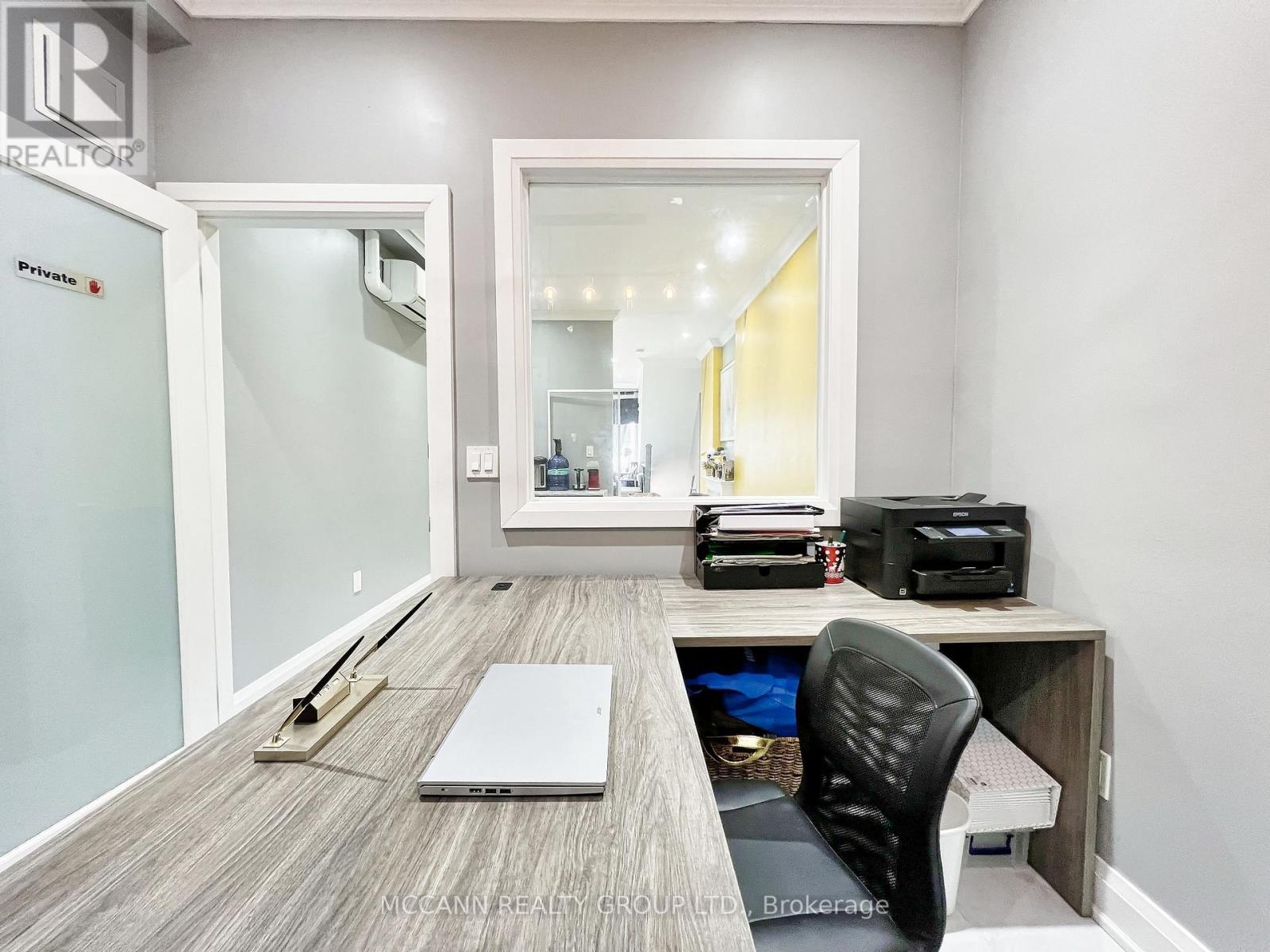 2544 Eglinton Avenue W, Toronto, Ontario  M6M 1T1 - Photo 6 - W13420360
