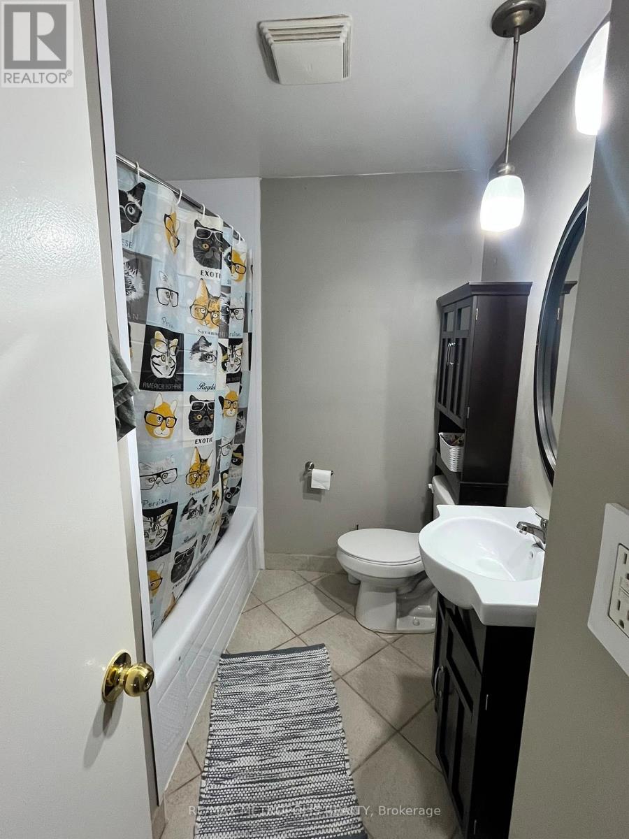 Main - 708 Glen Forrest Boulevard, Waterloo, Ontario  N2L 4K8 - Photo 13 - X13494076