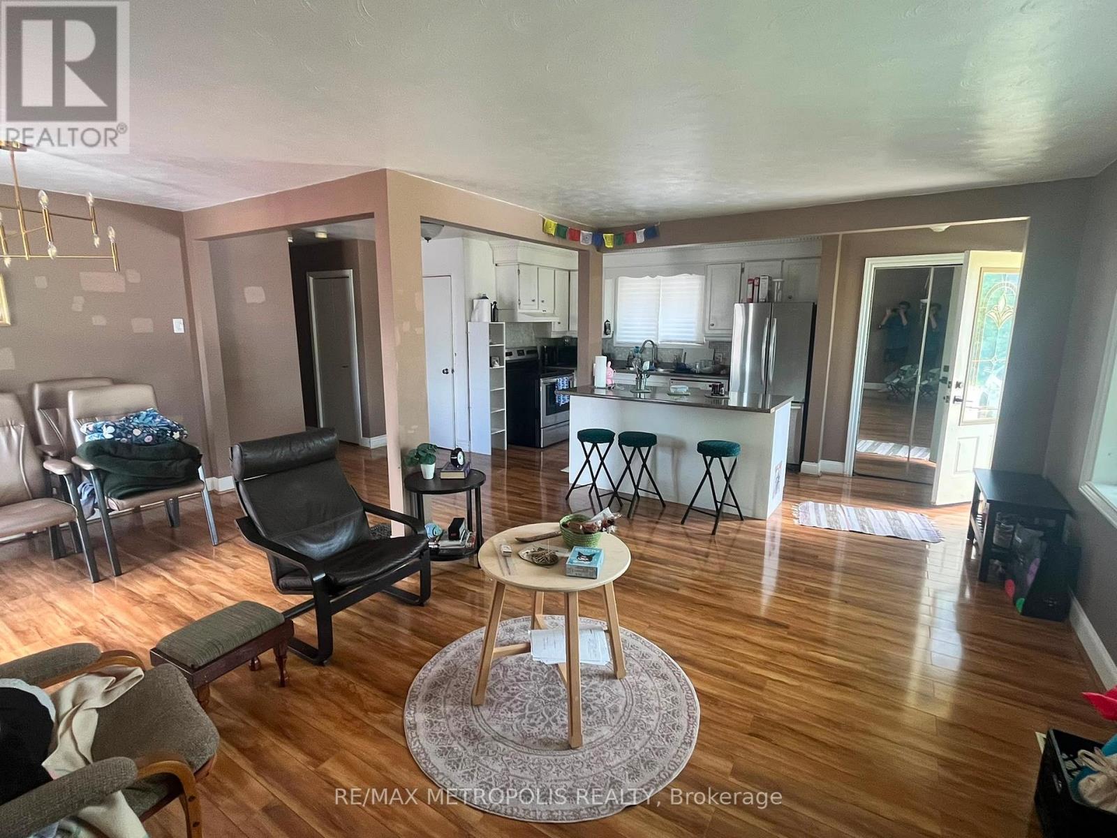 MAIN - 708 GLEN FORREST BOULEVARD, Waterloo, Ontario