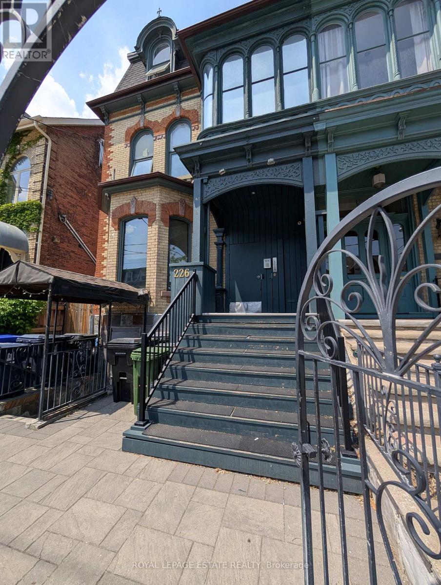 Main - 226 Carlton Street, Toronto, Ontario M5A 2L1 - Photo 10 - C13501602