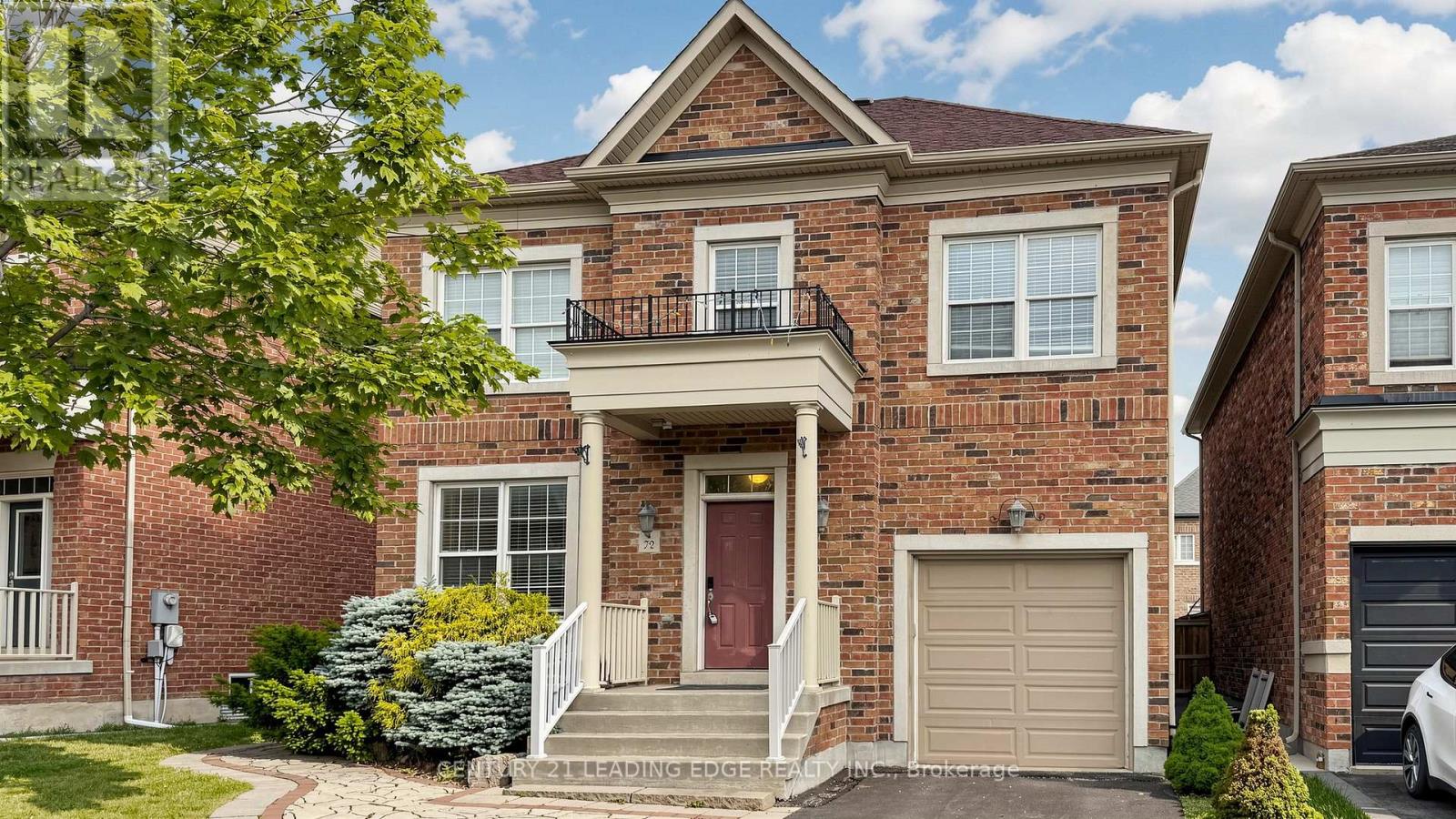 72 STAGLIN COURT, Markham, Ontario