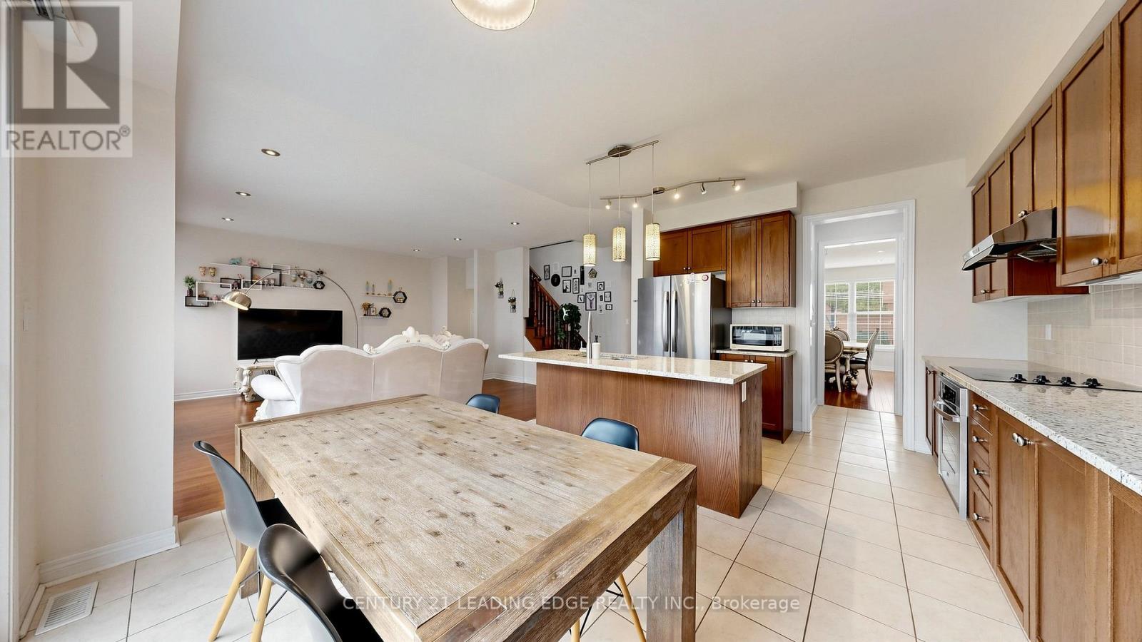 72 Staglin Court, Markham, Ontario  L6C 0L1 - Photo 13 - N13501552