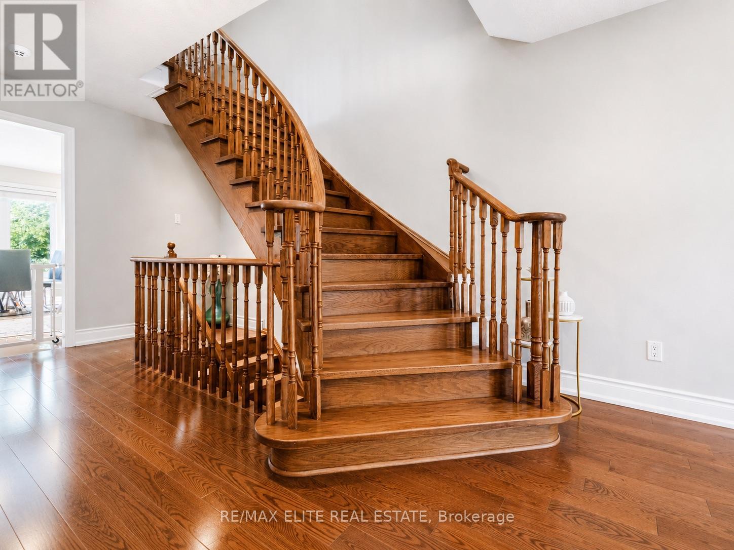 359 Fairway Gardens, Newmarket, Ontario  L3X 1B4 - Photo 19 - N13501680