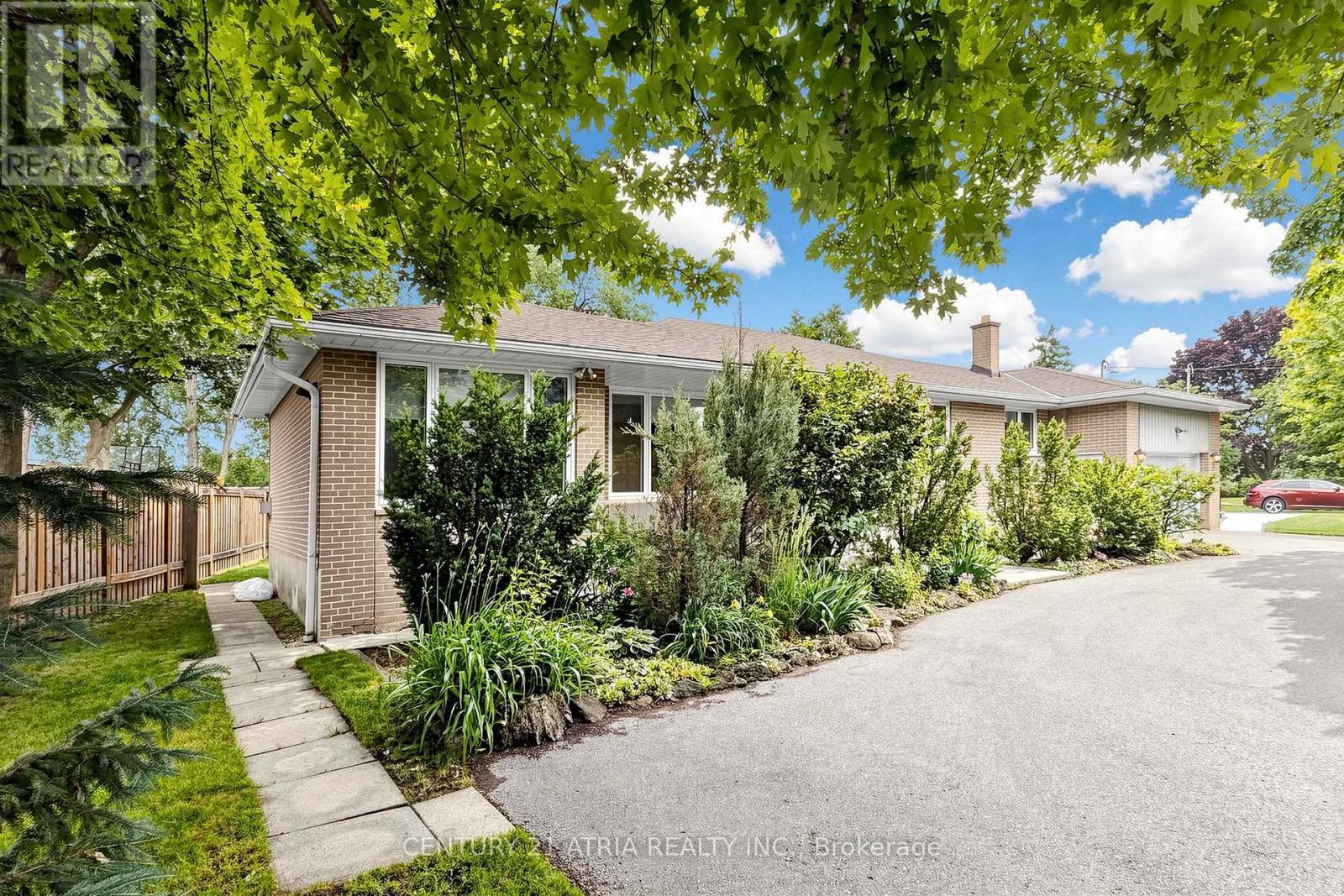 49 Netherford Road, Vaughan, Ontario  L6A 1C8 - Photo 3 - N13501702