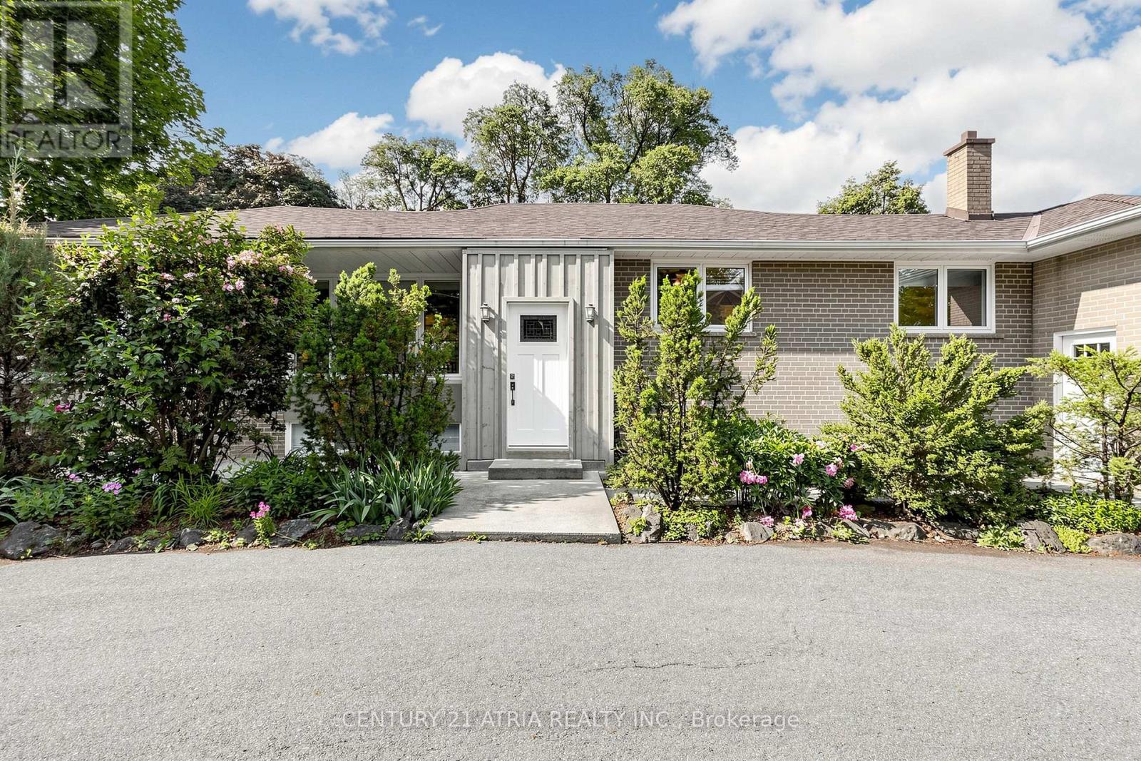 49 Netherford Road, Vaughan, Ontario  L6A 1C8 - Photo 4 - N13501702
