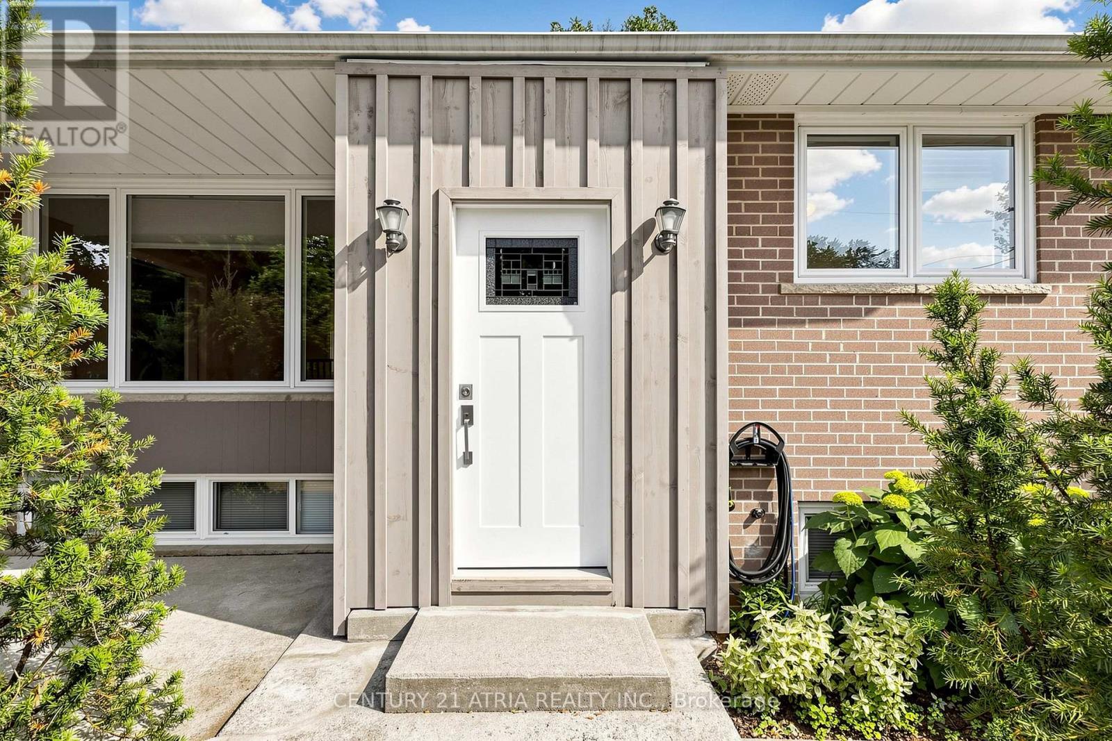 49 Netherford Road, Vaughan, Ontario  L6A 1C8 - Photo 5 - N13501702