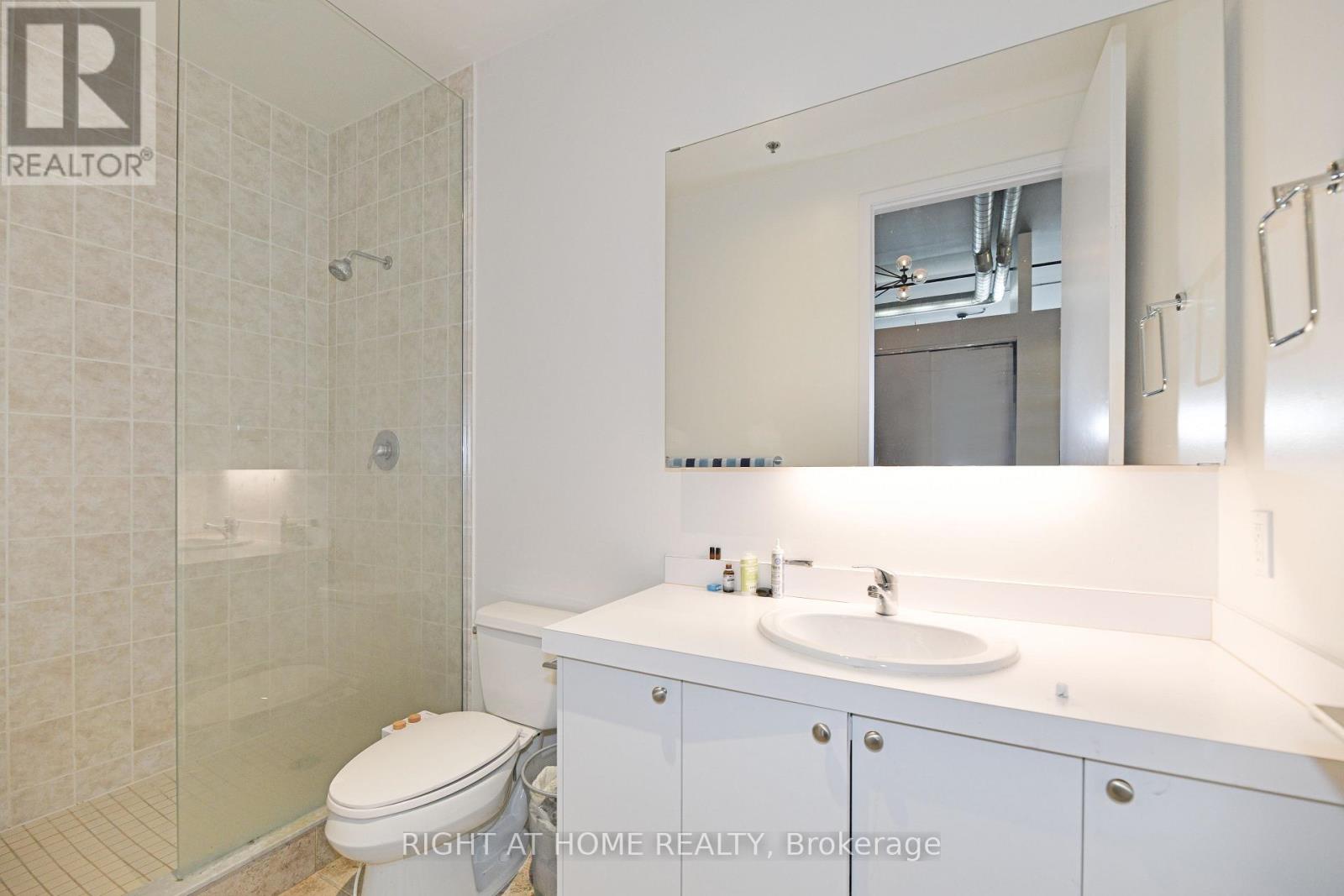 708 - 43 Hanna Avenue, Toronto, Ontario  M6K 1X1 - Photo 14 - C13497016