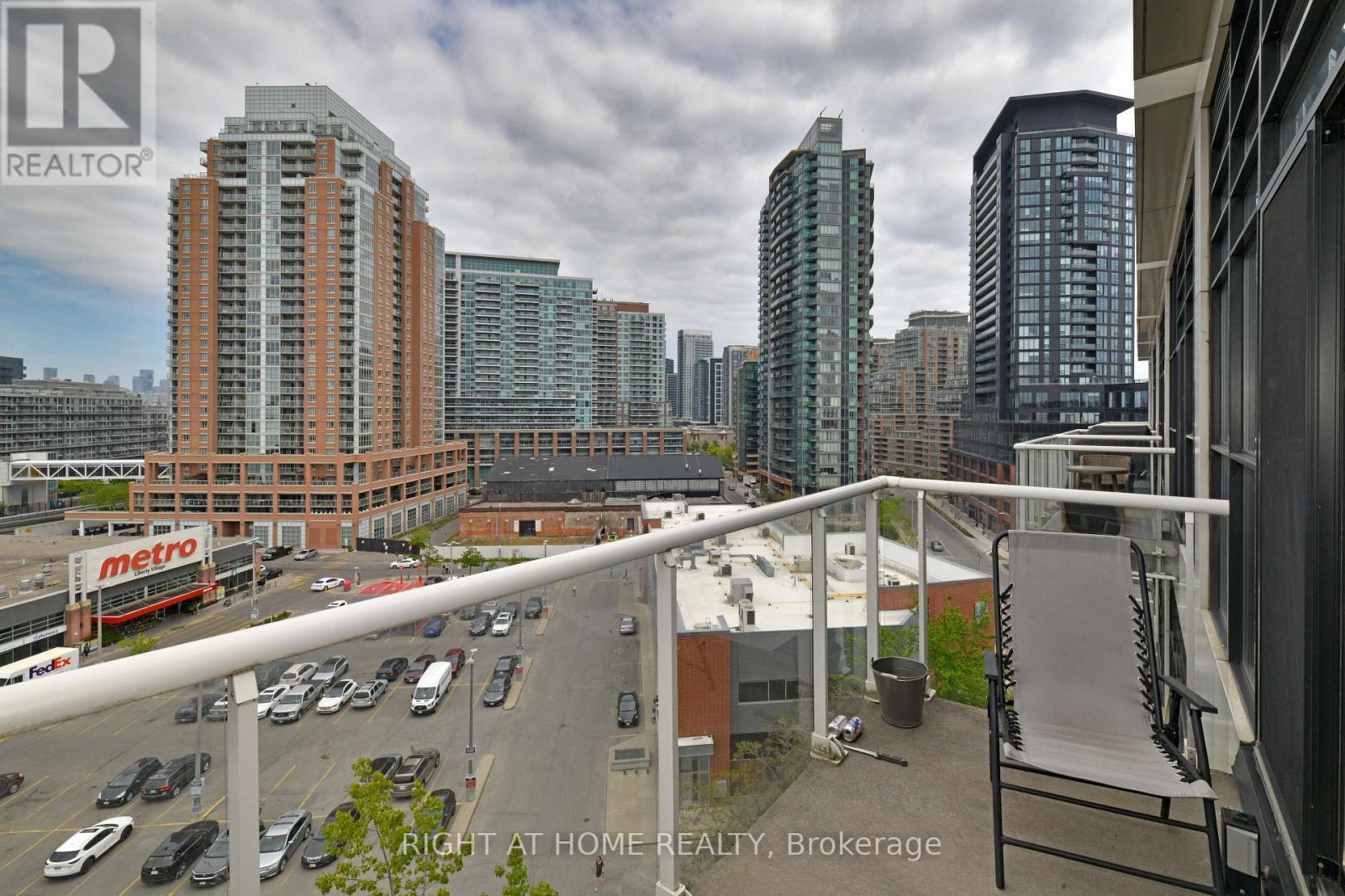 708 - 43 Hanna Avenue, Toronto, Ontario  M6K 1X1 - Photo 19 - C13497016