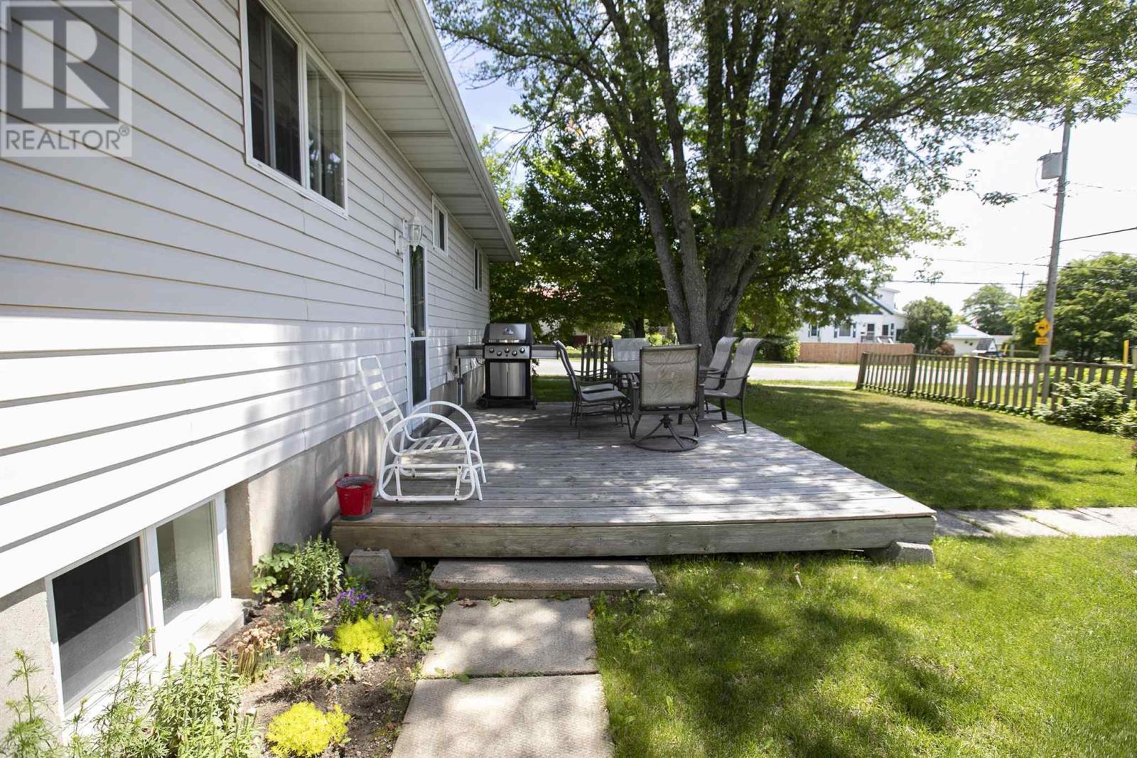 79 Tilley Rd, Sault Ste. Marie, Ontario  P6B 3Y7 - Photo 6 - SM261598