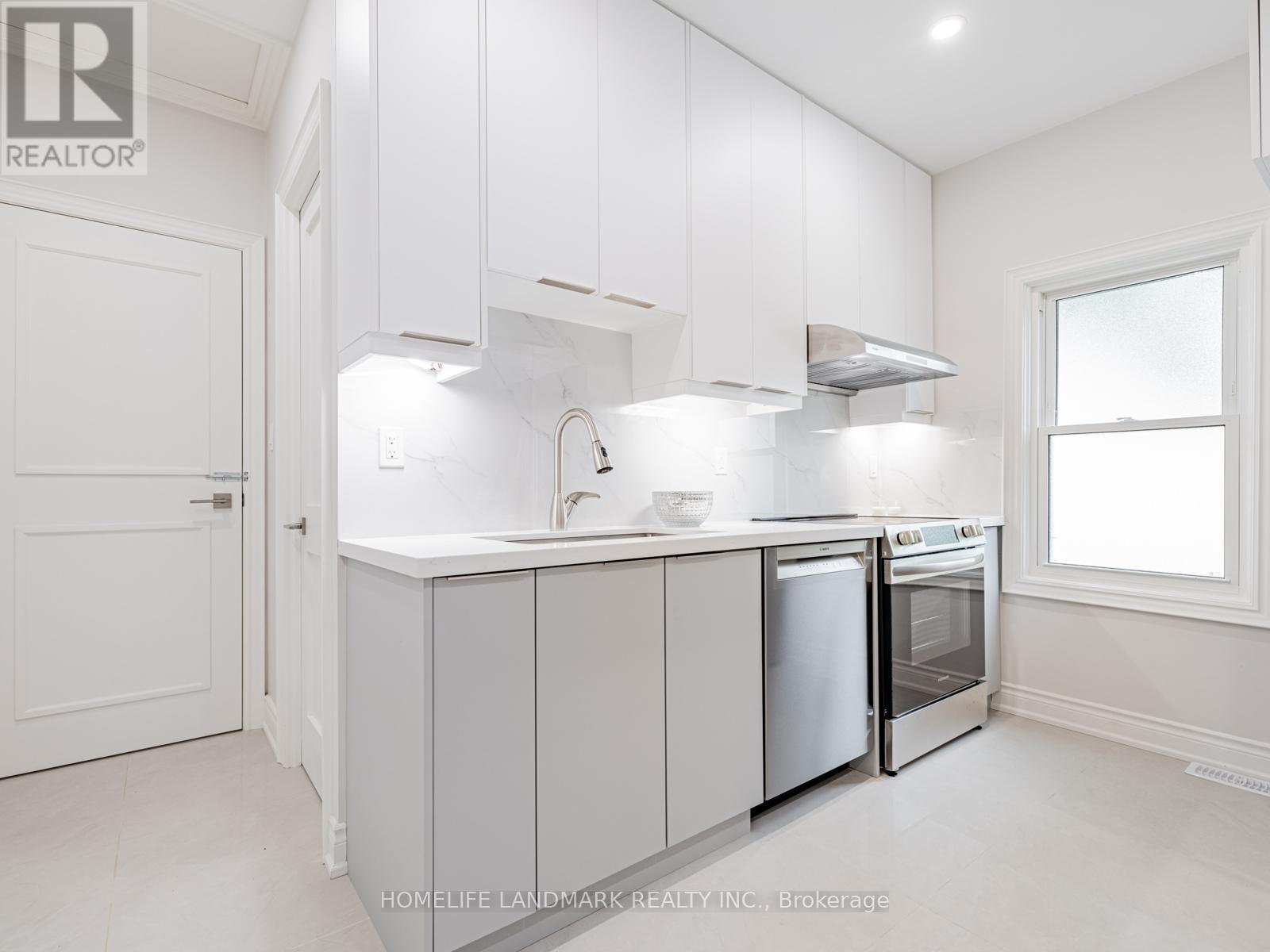 41 Arnold Crescent, Richmond Hill, Ontario  L4C 3R6 - Photo 32 - N13497012