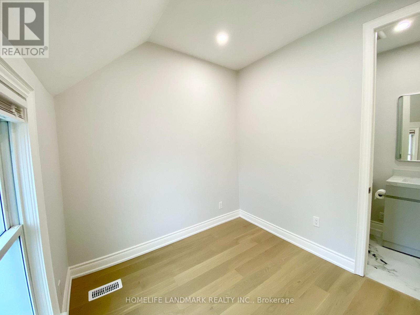 41 Arnold Crescent, Richmond Hill, Ontario  L4C 3R6 - Photo 25 - N13497012