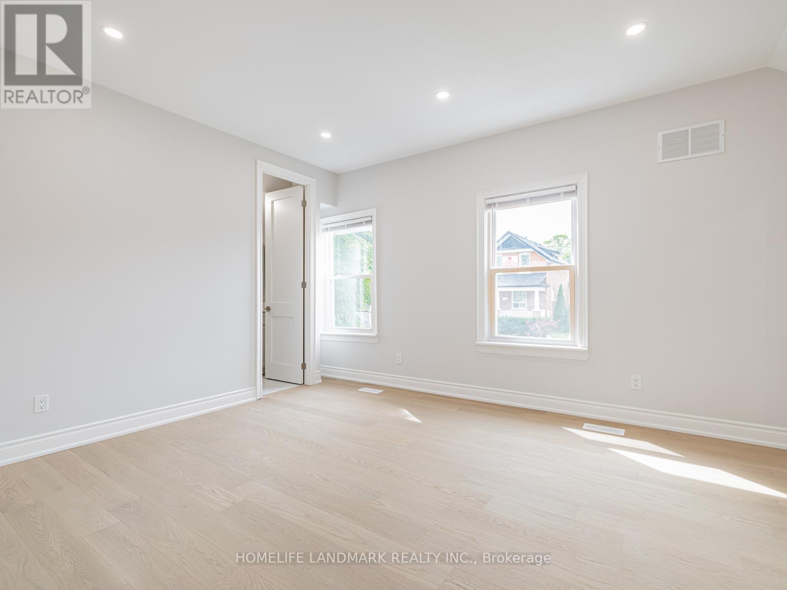 41 Arnold Crescent, Richmond Hill, Ontario  L4C 3R6 - Photo 15 - N13497012