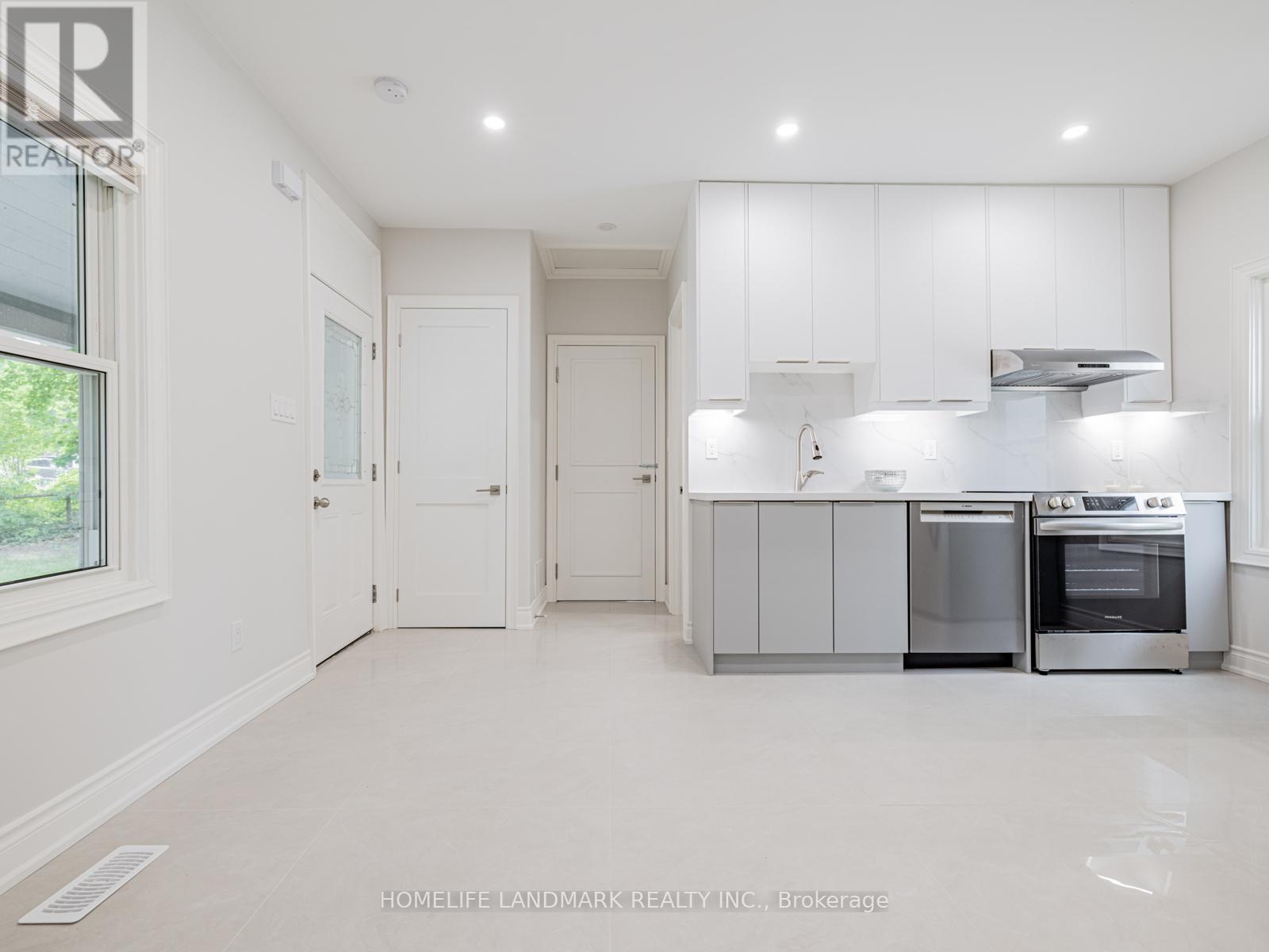41 Arnold Crescent, Richmond Hill, Ontario  L4C 3R6 - Photo 33 - N13497012