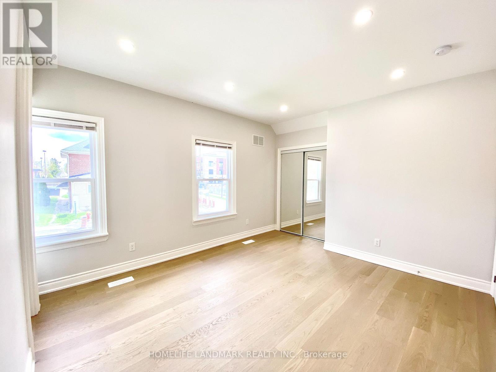 41 Arnold Crescent, Richmond Hill, Ontario  L4C 3R6 - Photo 16 - N13497012