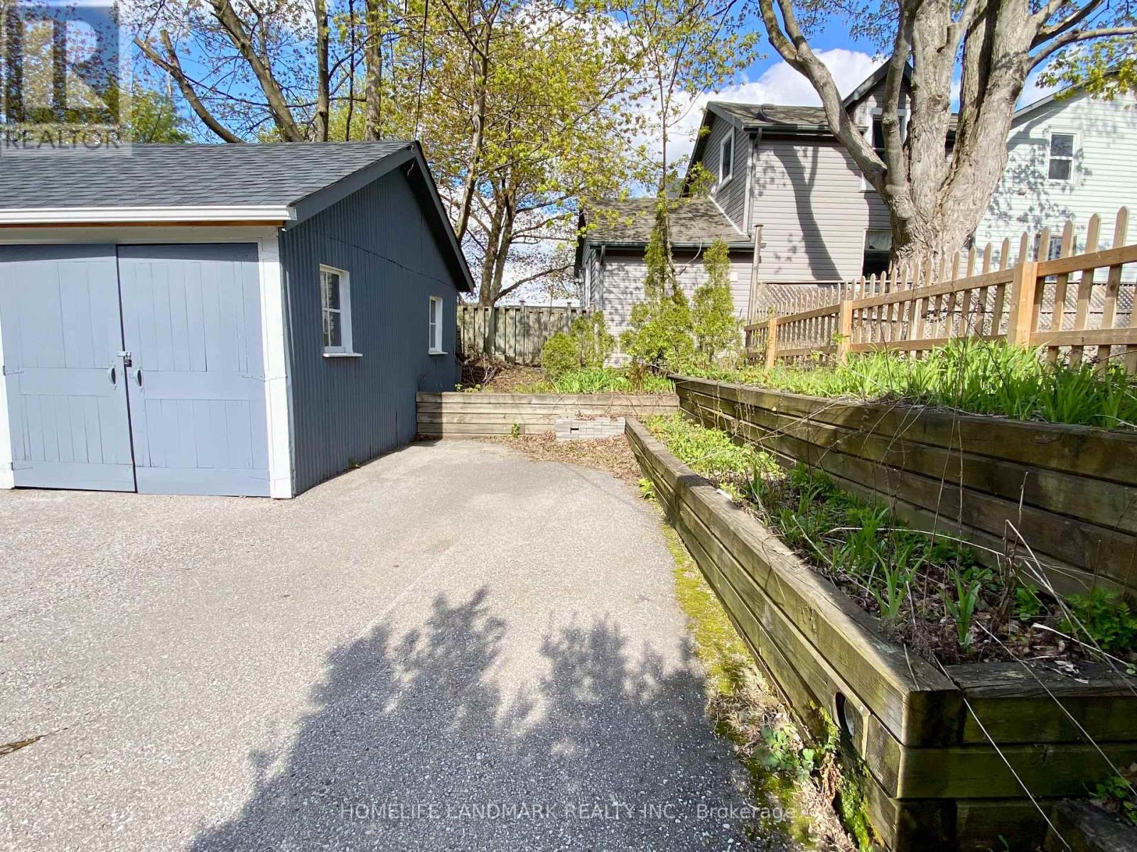 41 Arnold Crescent, Richmond Hill, Ontario  L4C 3R6 - Photo 43 - N13497012