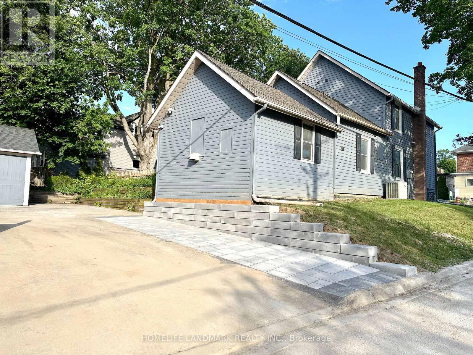 41 Arnold Crescent, Richmond Hill, Ontario  L4C 3R6 - Photo 44 - N13497012