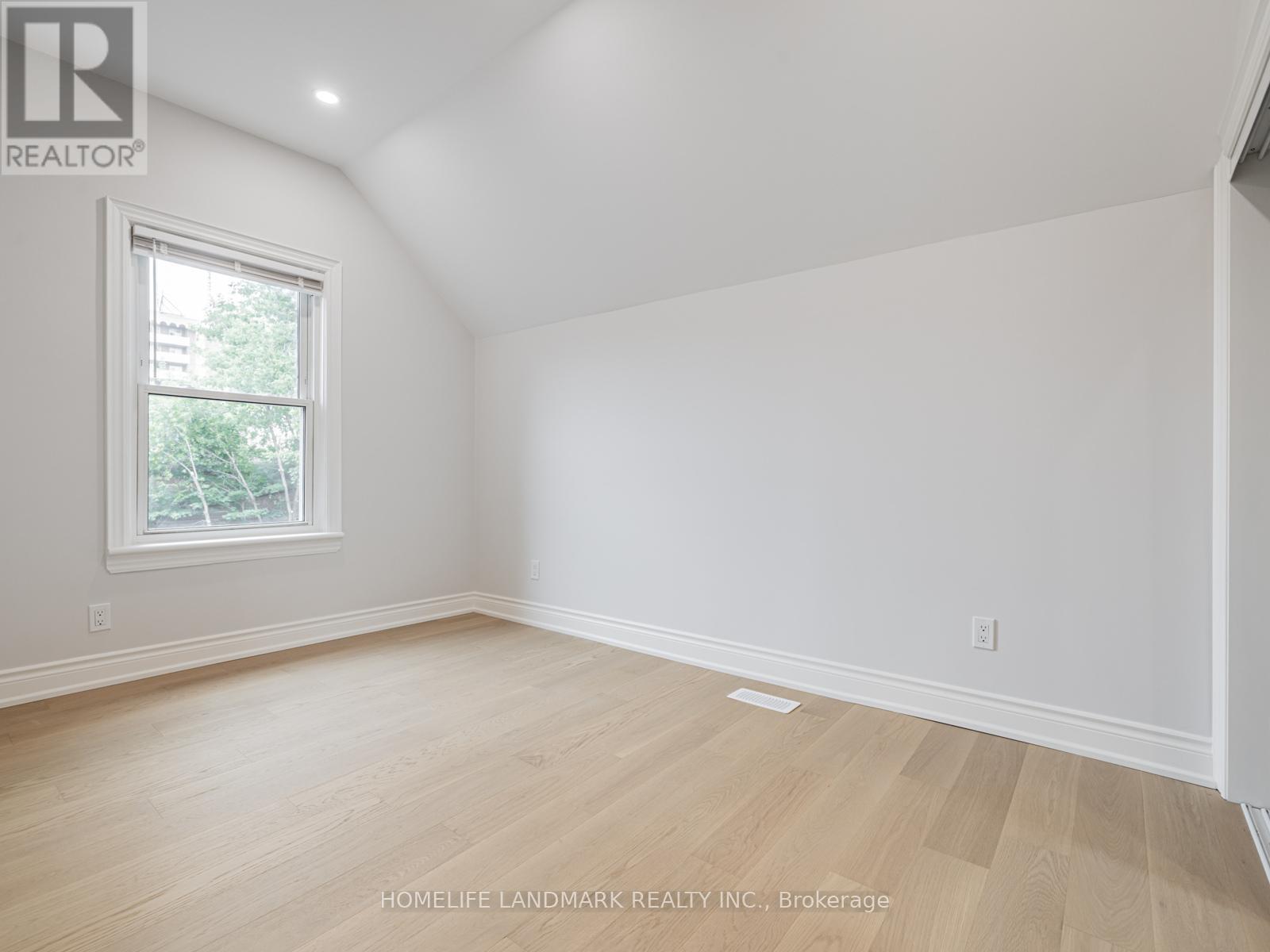 41 Arnold Crescent, Richmond Hill, Ontario  L4C 3R6 - Photo 19 - N13497012