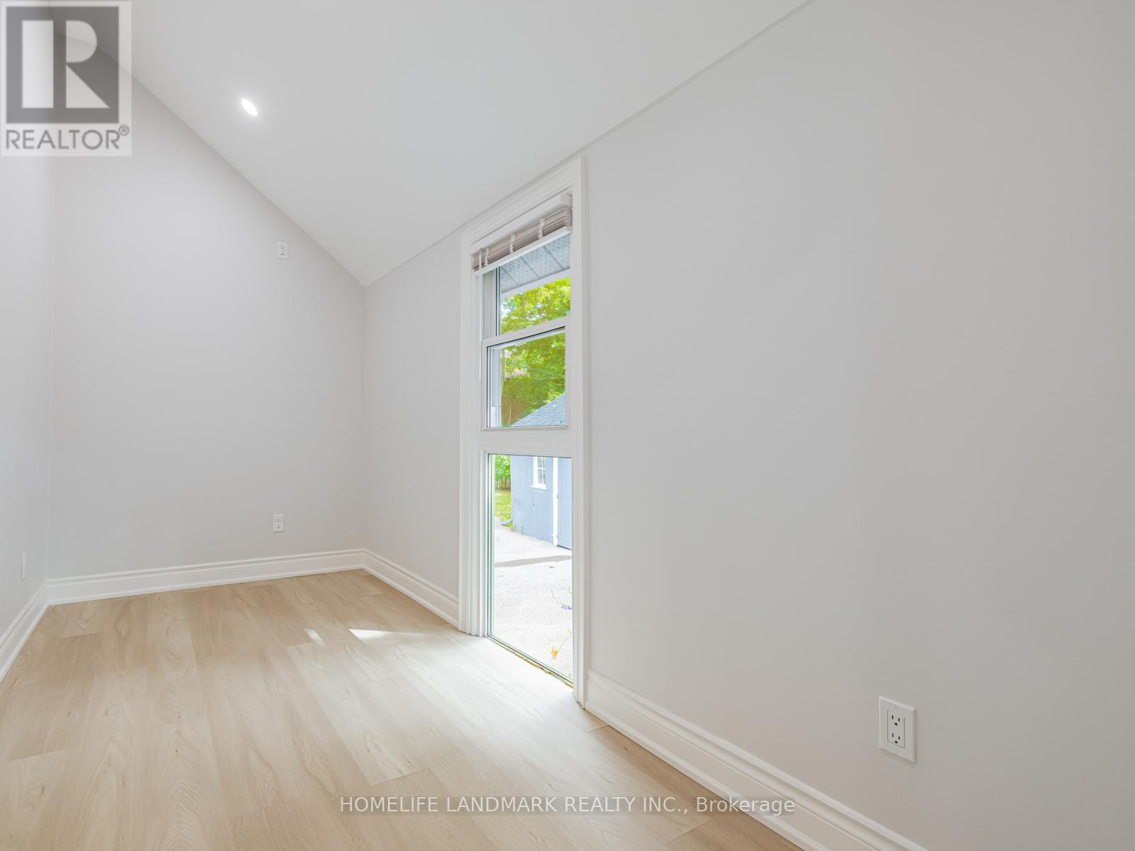 41 Arnold Crescent, Richmond Hill, Ontario  L4C 3R6 - Photo 38 - N13497012