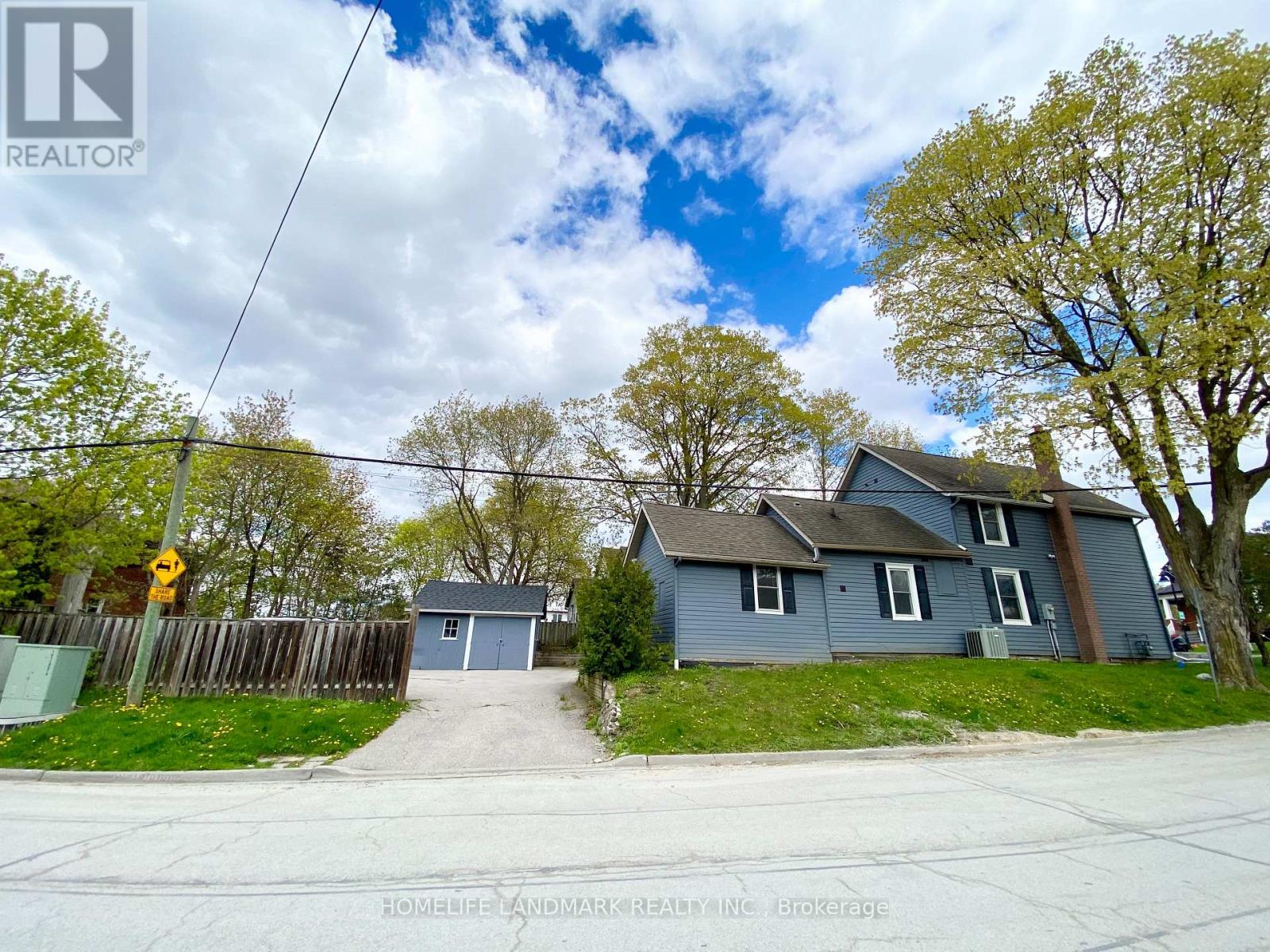 41 Arnold Crescent, Richmond Hill, Ontario  L4C 3R6 - Photo 39 - N13497012