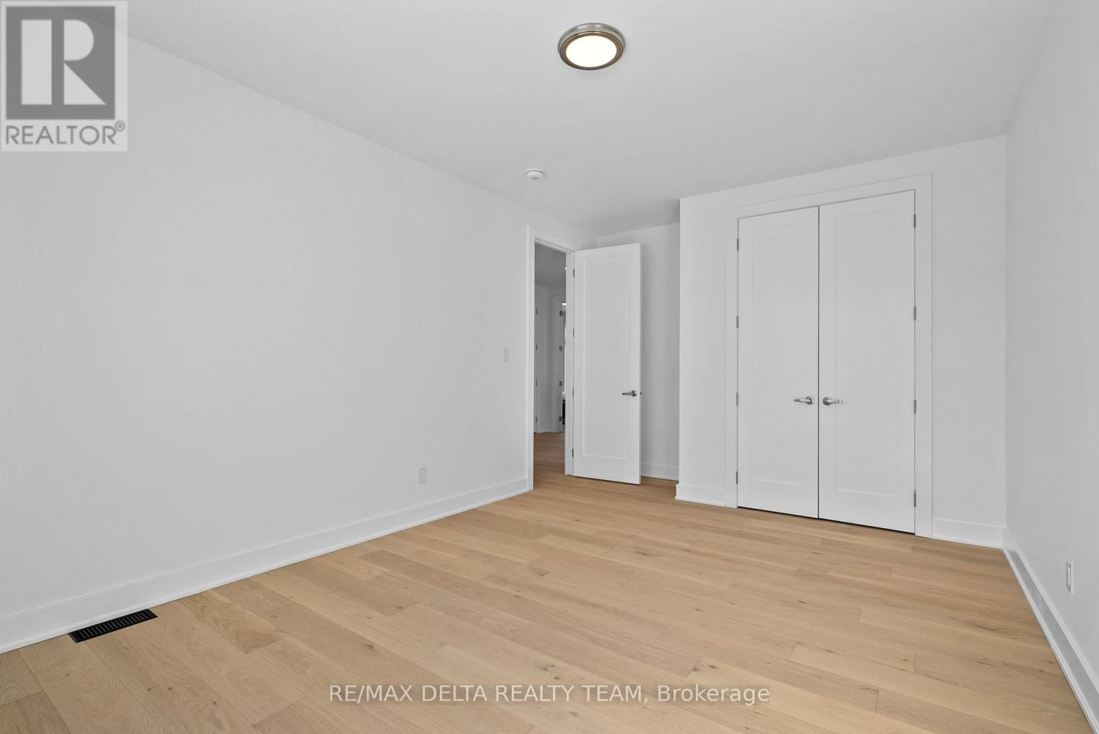43 St Claire Avenue, Ottawa, Ontario  K2G 2A1 - Photo 29 - X13500922