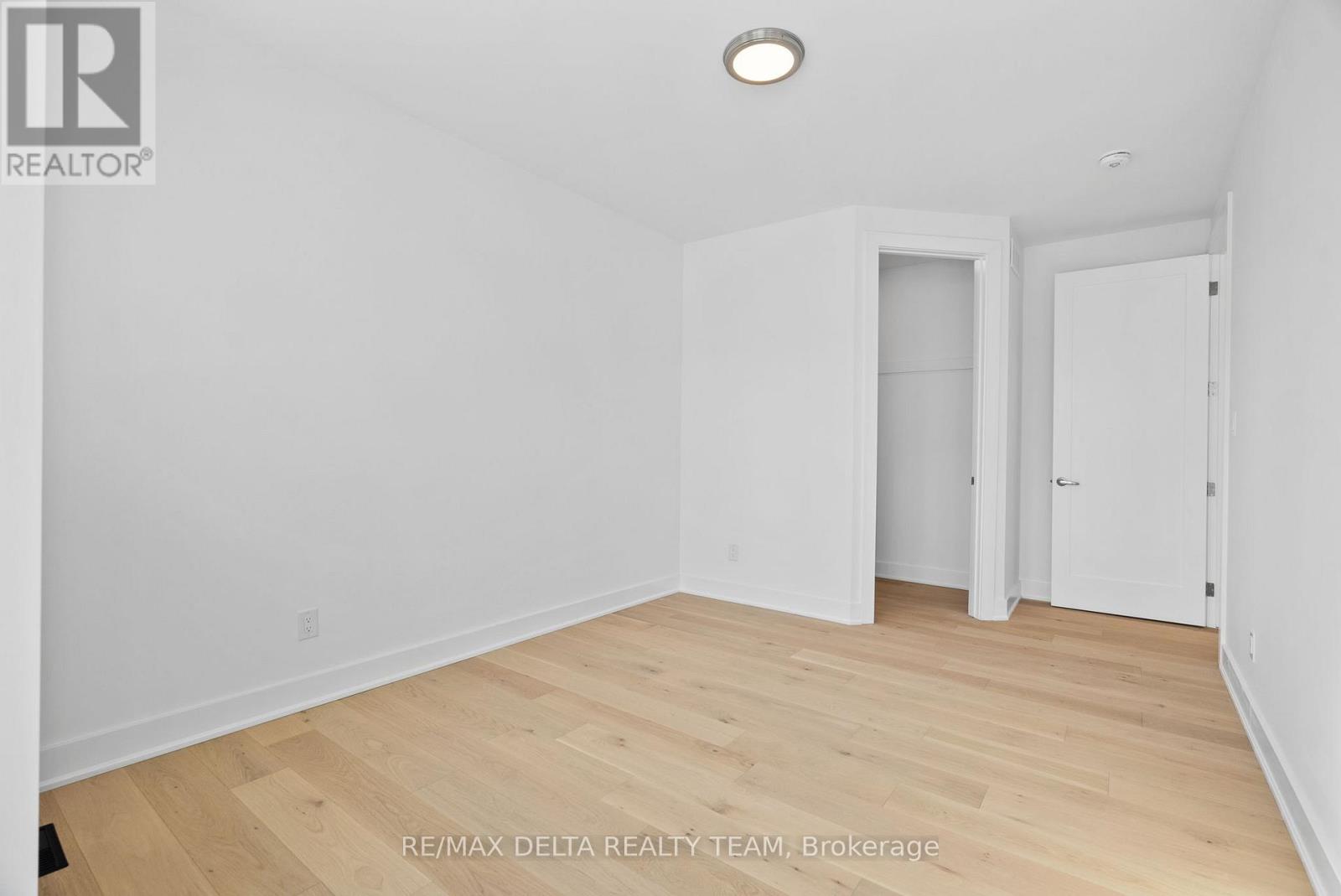 43 St Claire Avenue, Ottawa, Ontario  K2G 2A1 - Photo 32 - X13500922