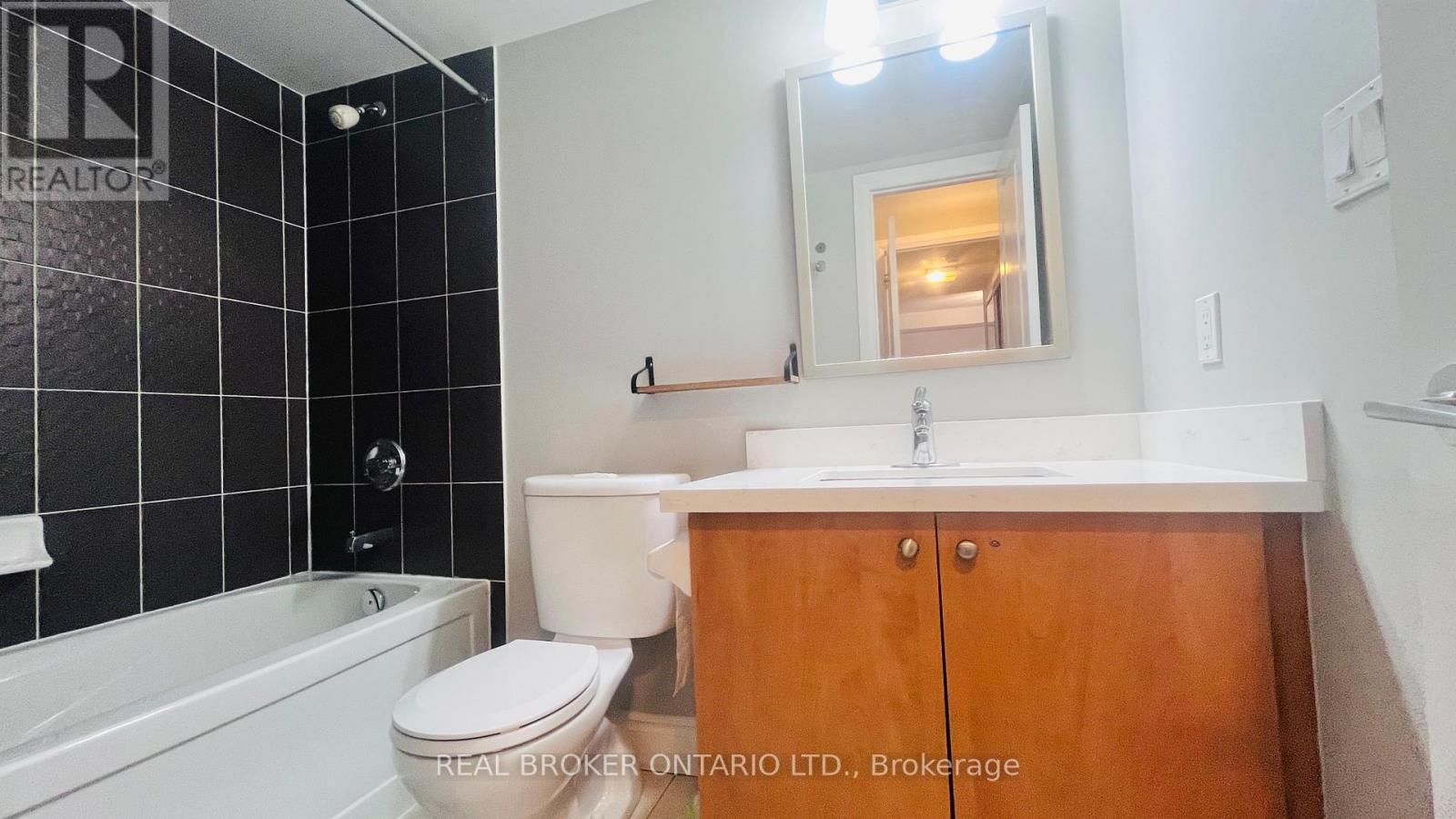 214 - 320 John Street, Markham, Ontario  L3T 0B1 - Photo 14 - N13497072