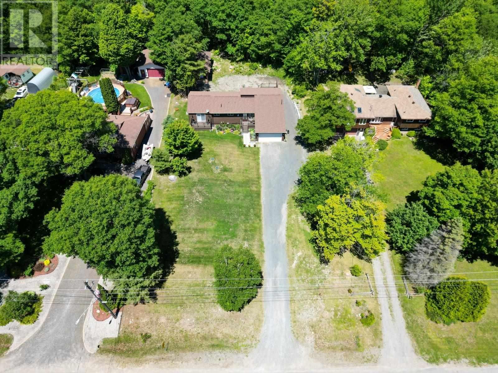 22 Beech Dr, Blind River, Ontario  P0R 1B0 - Photo 43 - SM261652