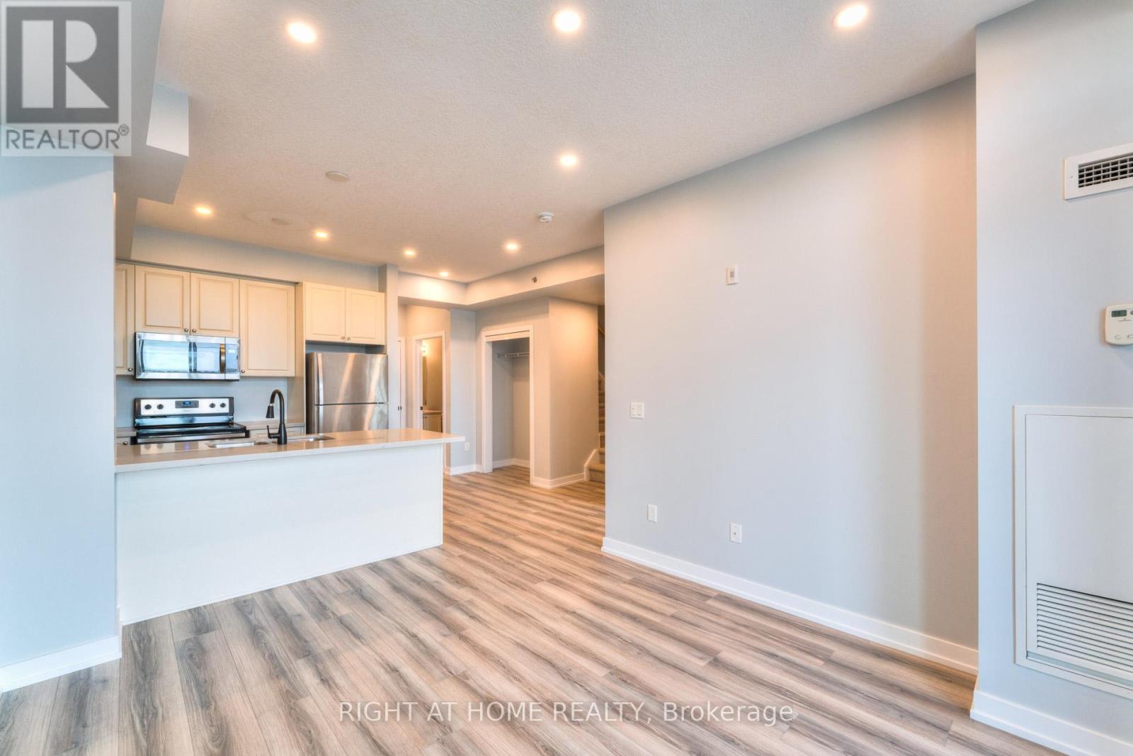 320 - 2486 Old Bronte Road, Oakville, Ontario  L6M 0Y4 - Photo 7 - W13497018