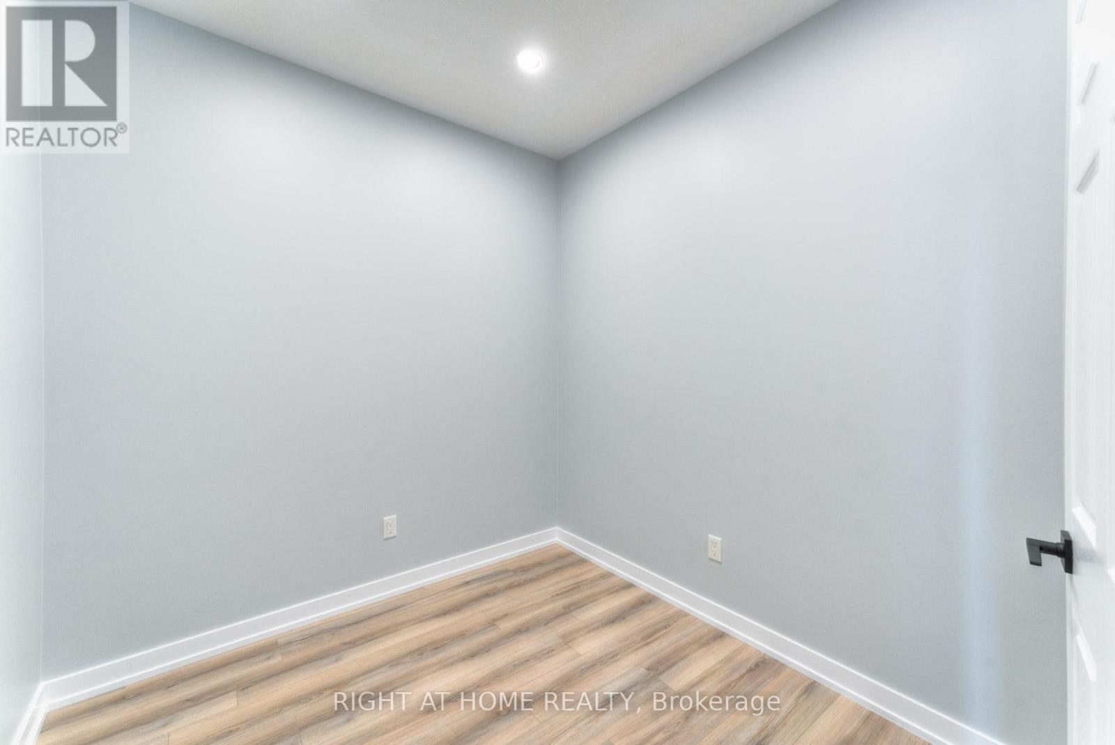 320 - 2486 Old Bronte Road, Oakville, Ontario  L6M 0Y4 - Photo 11 - W13497018